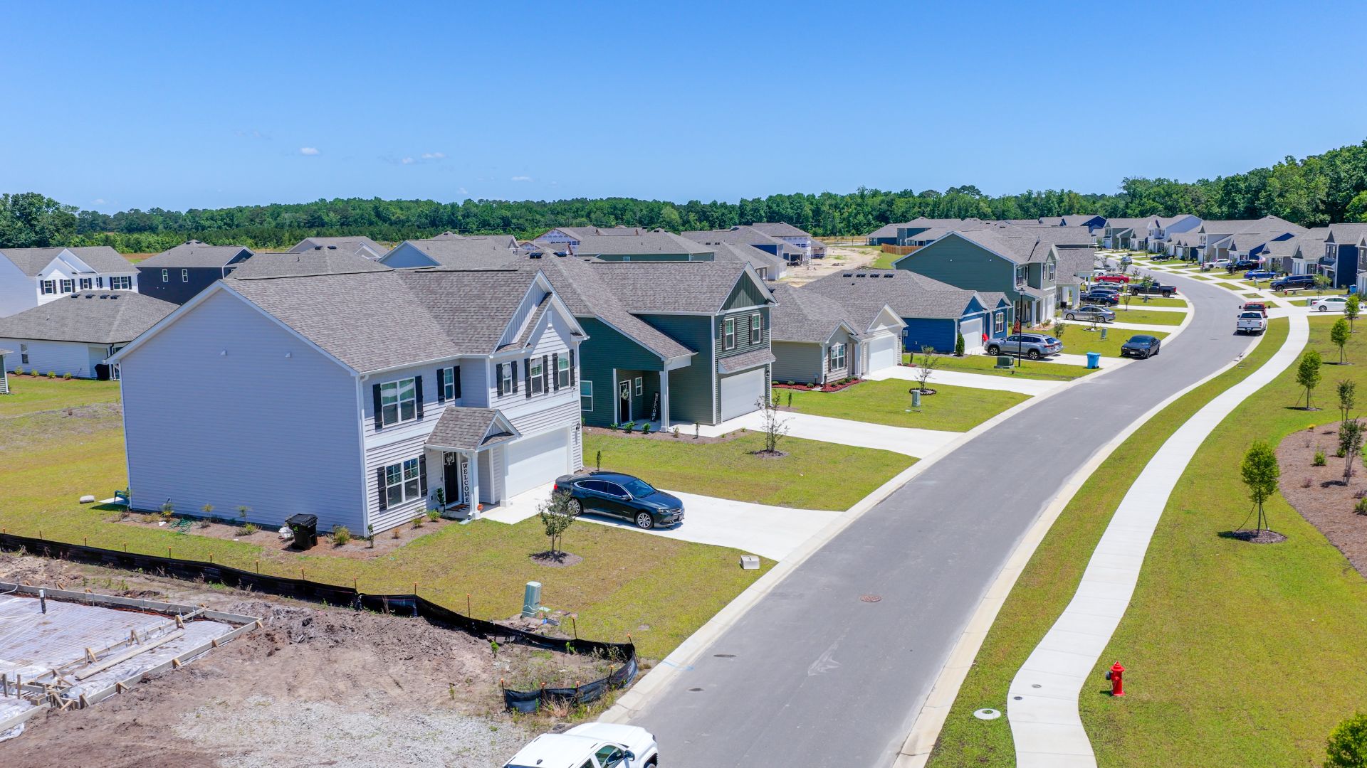 Our homes feature open floorplans that combine style and functionality. You'll find sleek granite countertops, islands, and shaker-style cabinets in the kitchen. For that modern touch, you'll also get stainless-steel appliances, dishwasher, and microwave. Smart home technology is included, providing convenience and efficiency at your fingertips. Jacksonville, North Carolina is a thriving Military town with plenty of southern charm. Home to Marine Corps Base Camp Lejeune and a vibrant coastal community. This bustling city offers a perfect blend of military heritage, outdoor recreation, and family-friendly attractions. With public access to Onslow Beach and North Topsail Beach, you are sure to get your fix of sun! If the ocean isn’t your thing, come and shop at Jacksonville Mall, or explore the natural beauty of Hammocks Beach State Park nearby. With a growing population and strong economic outlook, Jacksonville is an ideal destination for military families, young professionals, and retirees alike.