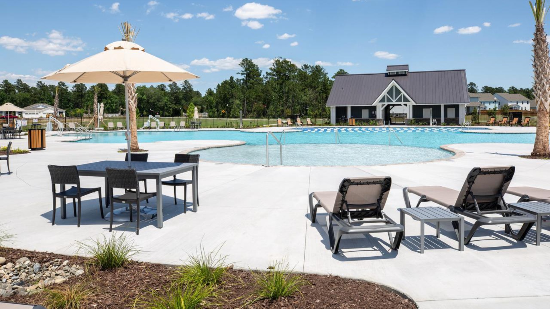 Homeowners will enjoy the future Amenity Center that will include a resort-style pool, clubhouse with kitchen, playground, pickleball courts, fire pit, and pocket park.