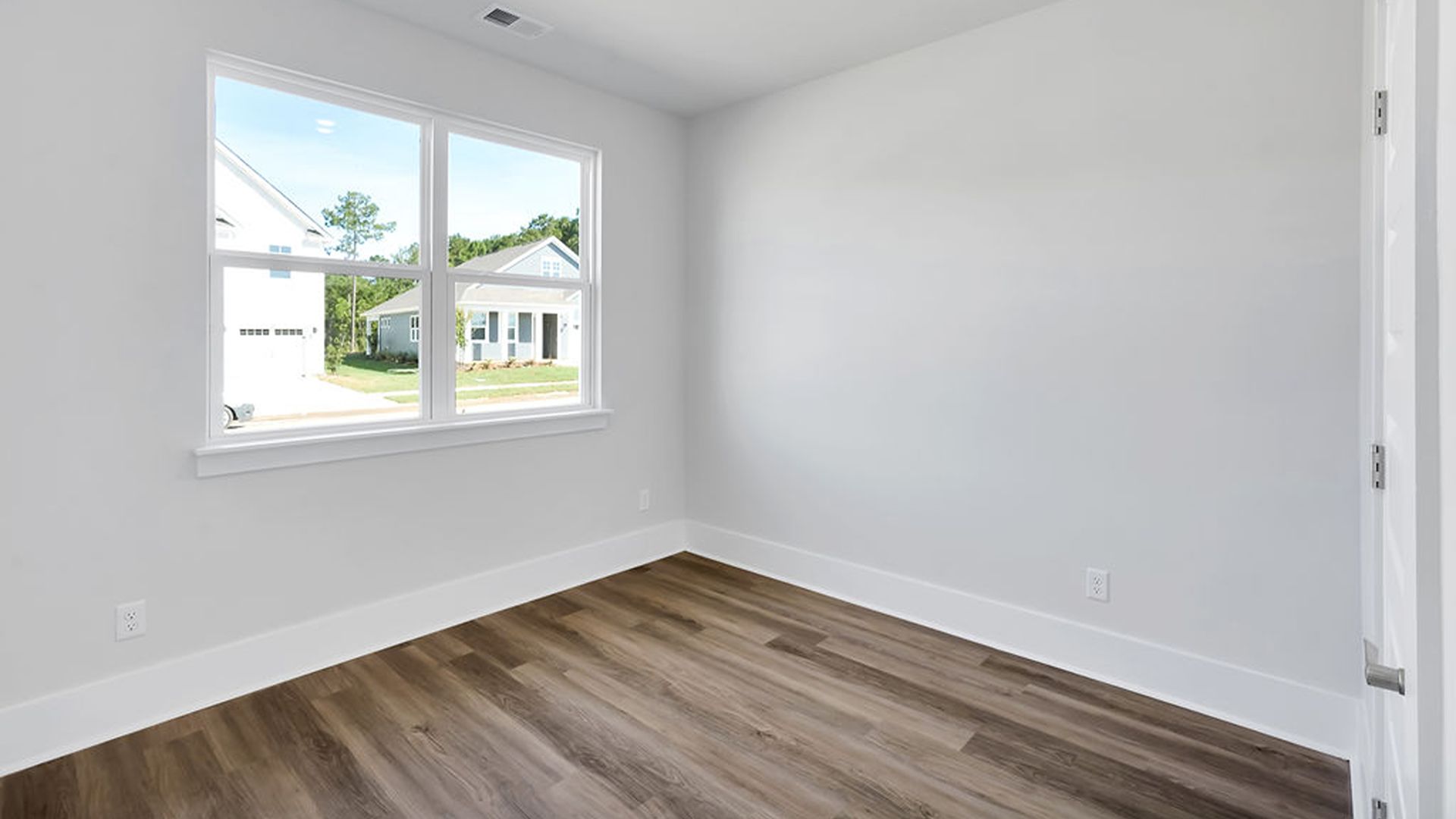 An additional 3 bedrooms with bathroom. In every bedroom you’ll have carpeted floors and a closet in each room. Whether these rooms become bedrooms, office spaces, or other bonus rooms, there is sure to be comfort.