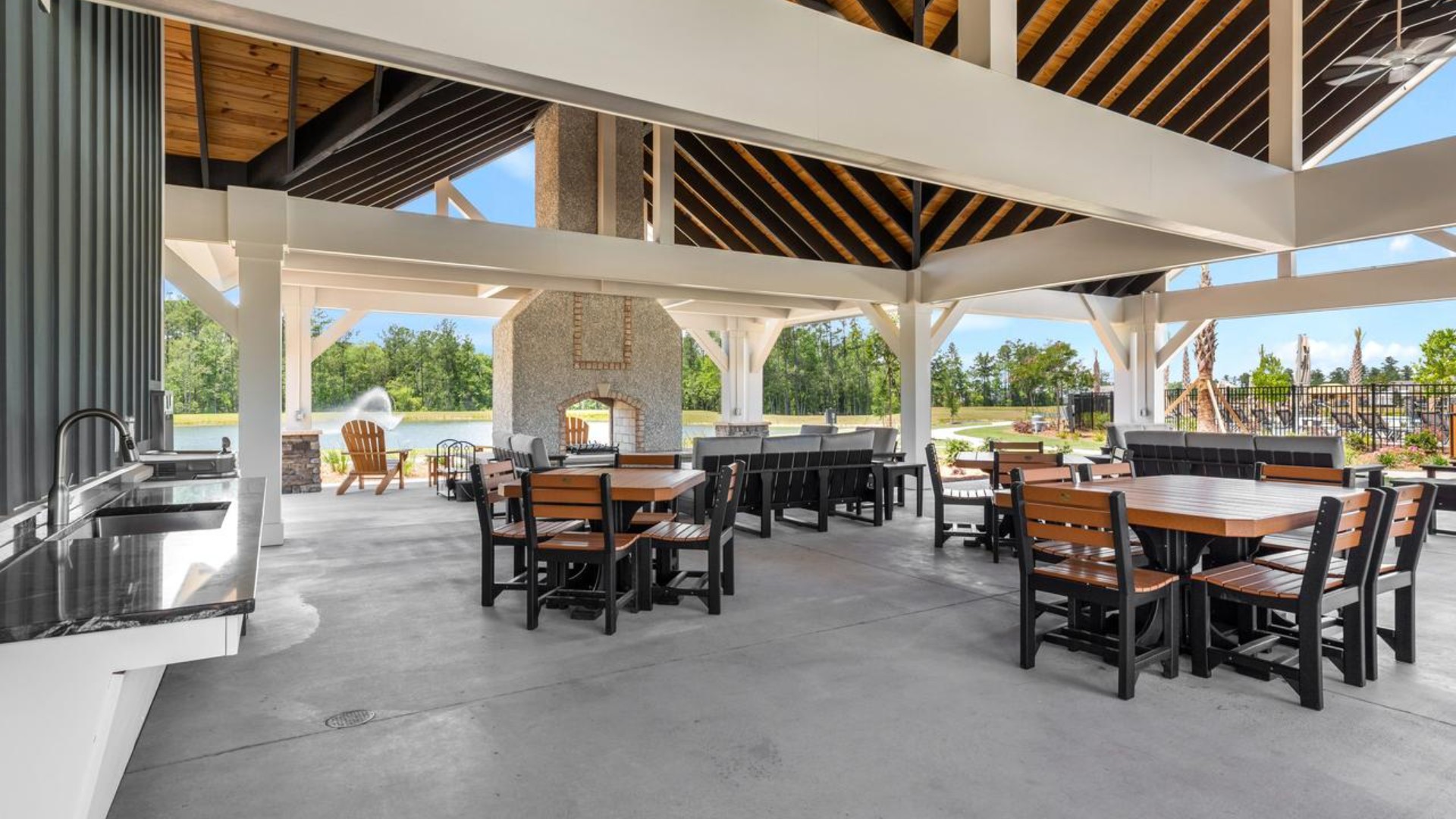 Homeowners will enjoy the future Amenity Center that will include a resort-style pool, clubhouse with kitchen, playground, pickleball courts, fire pit, and pocket park.