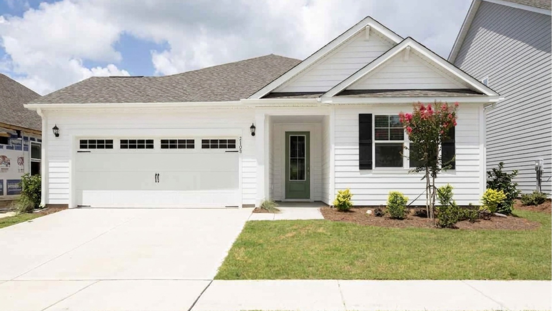 The Litchfield is a 3 bedroom 2 bath, 1,983 sq ft and is one of our most desirable single-story homes.
