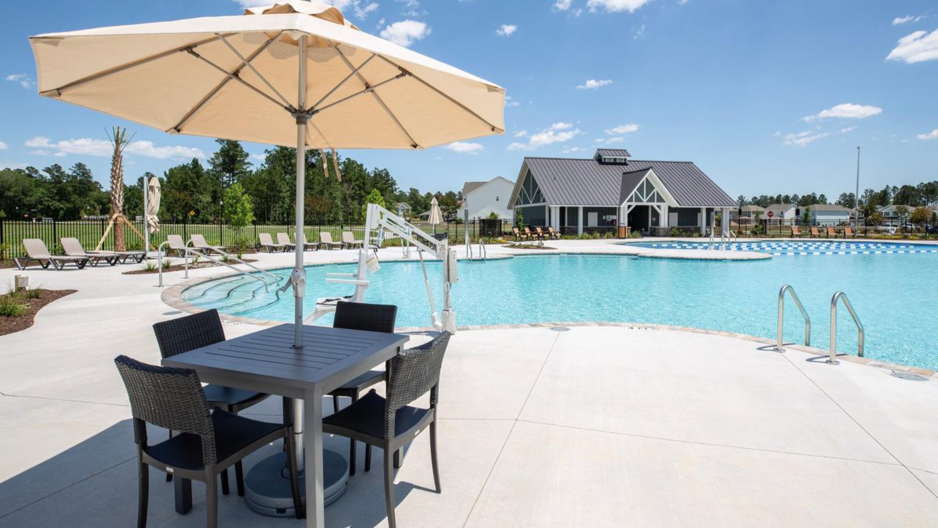 Homeowners will enjoy the future Amenity Center that will include a resort-style pool, clubhouse with kitchen, playground, pickleball courts, fire pit, and pocket park.