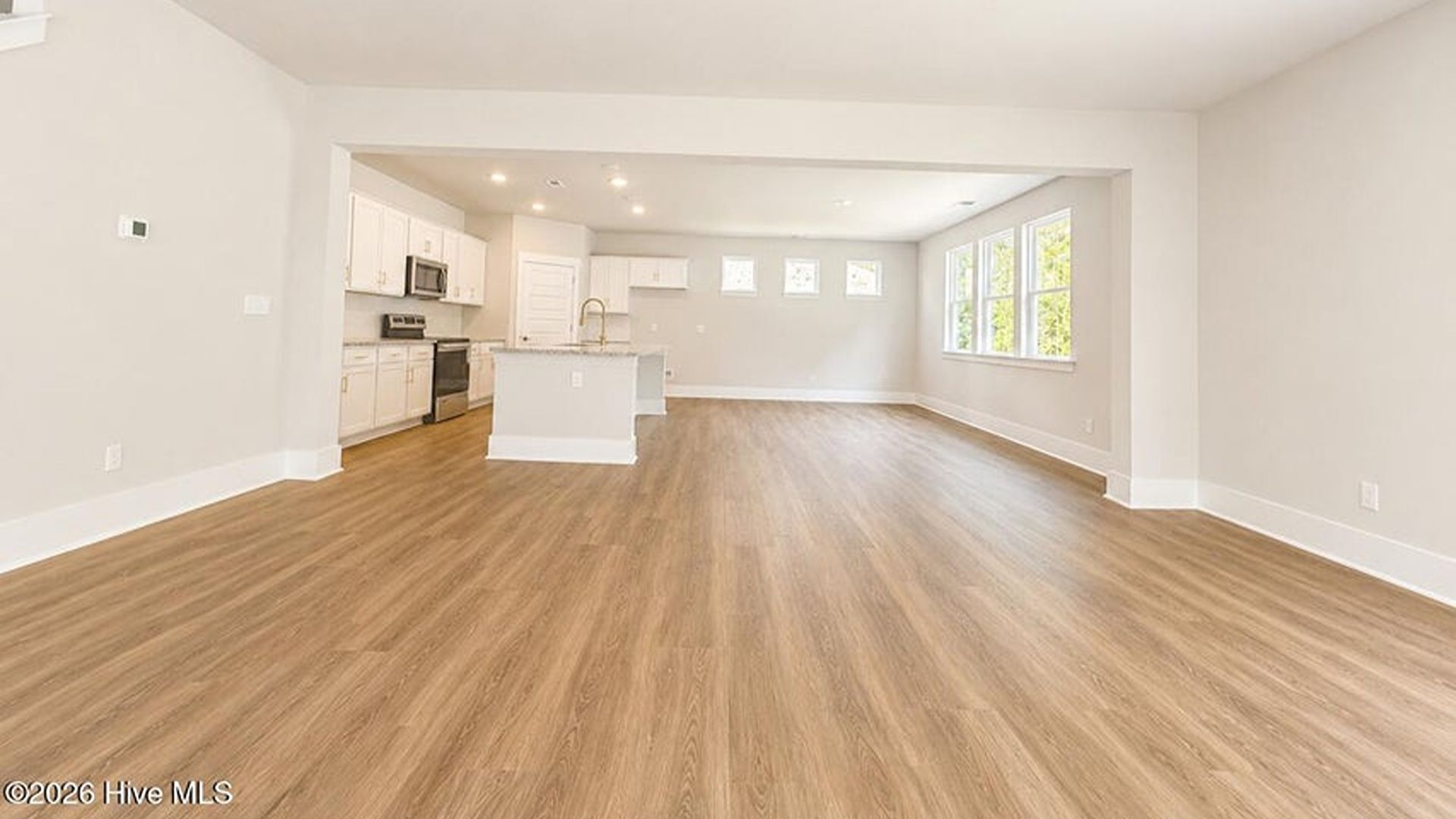 Experience the perfect blend of open-concept design and thoughtful privacy in the Glencoe located in Blake Farm, Wilmington NC. Inside this 5-bedroom, 4.5-bathroom home, you’ll find 3,503 square feet of comfortable living.Experience the perfect blend of open-concept design and thoughtful privacy in the Glencoe located in Blake Farm, Wilmington NC. Inside this 5-bedroom, 4.5-bathroom home, you’ll find 3,503 square feet of comfortable living.