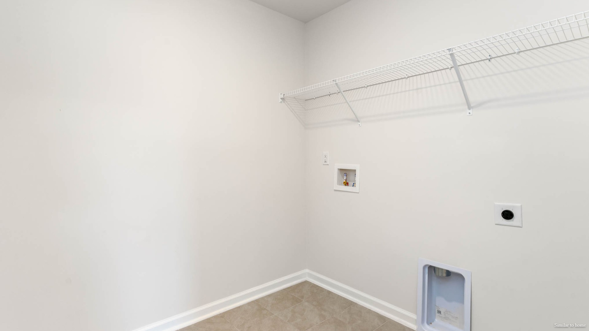 The Robie two-story floorplan features an open floor plan with a guest bedroom and full bathroom on the 1st floor and a large bonus/loft area upstairs right next to the en-suite with two additional bedrooms. You’ll find 2,362 square feet of comfortable living.