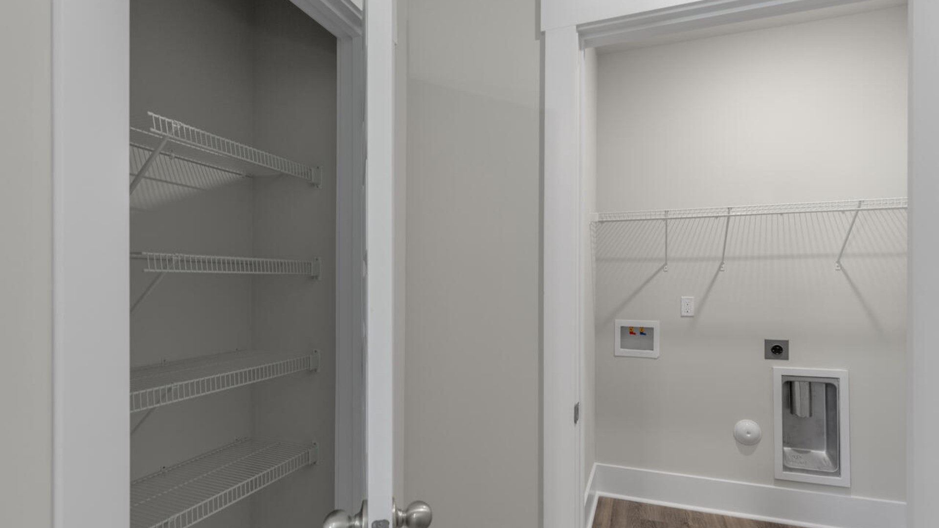 Inside this 5 bedroom, 3.5 bathroom home, you’ll find 2,583 square feet of comfortable living.