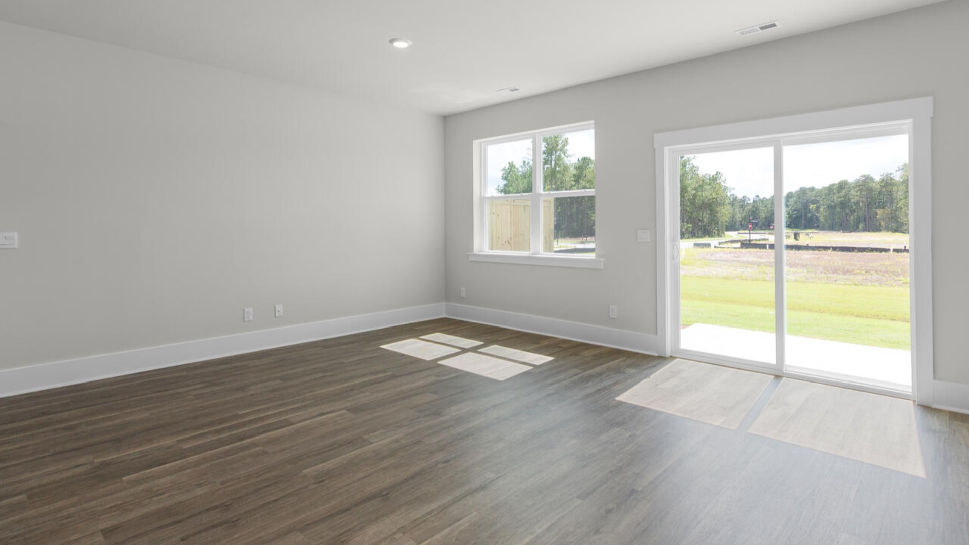 Enjoy a 1-car garage and a welcoming main floor that includes a spacious living area, modern kitchen, and a convenient powder room—ideal for guests and everyday use.