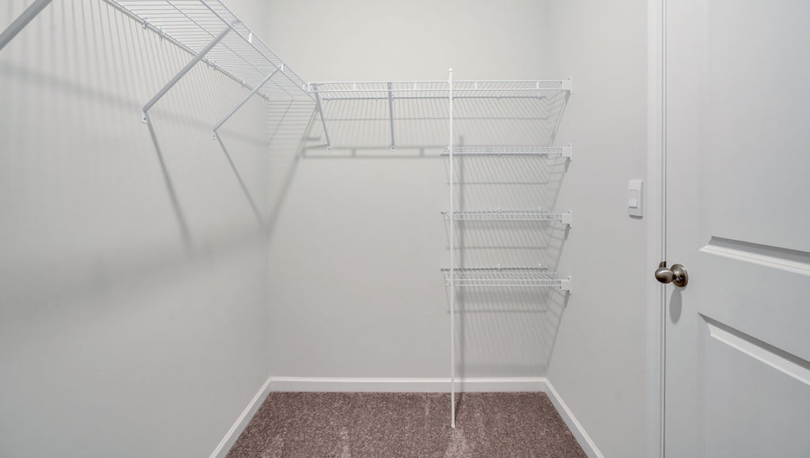 With 3 bedrooms and 2 .5 bathrooms including the primary bedroom downstairs, you'll find plenty of room for your family or guests.