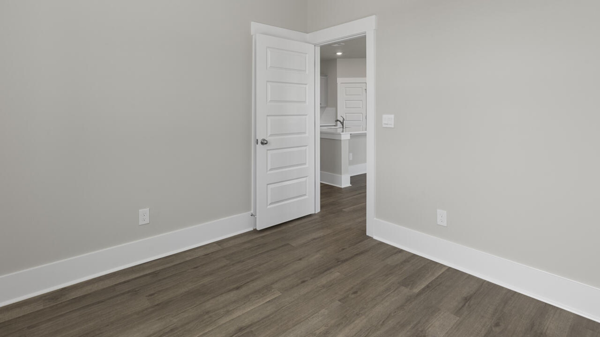 Home Is Connected® Smart Home Technology is included in your new home and comes with an industry-leading suite of smart home products including touchscreen interface, HD video doorbell, smart door lock, smart thermostat, smart light switch all controlled by smartphone app with voice!