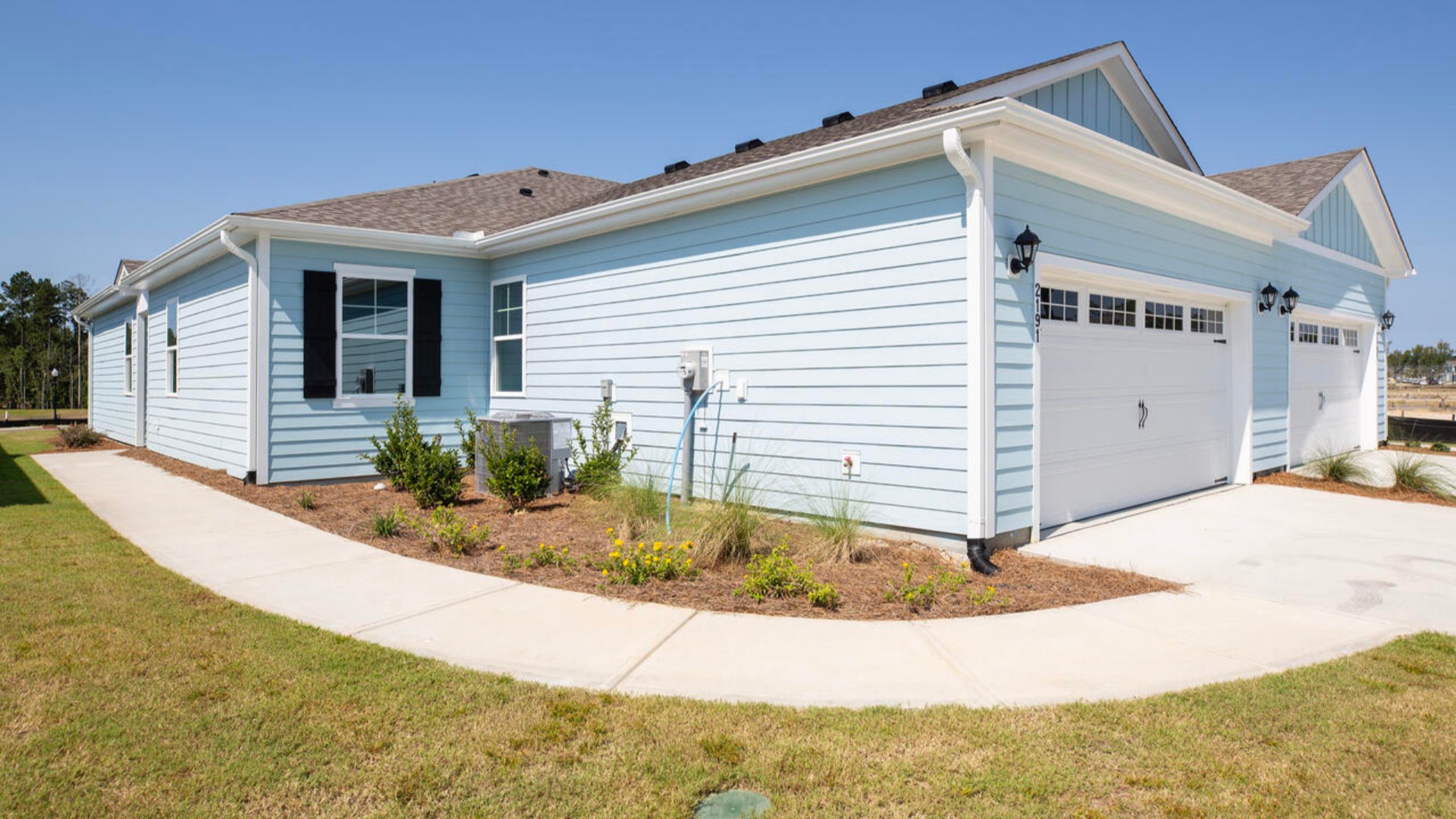 Our charming Bayshore floorplan is a one-story villa home with four bedrooms, two well-appointed bathrooms and 1,519 square feet of living space.