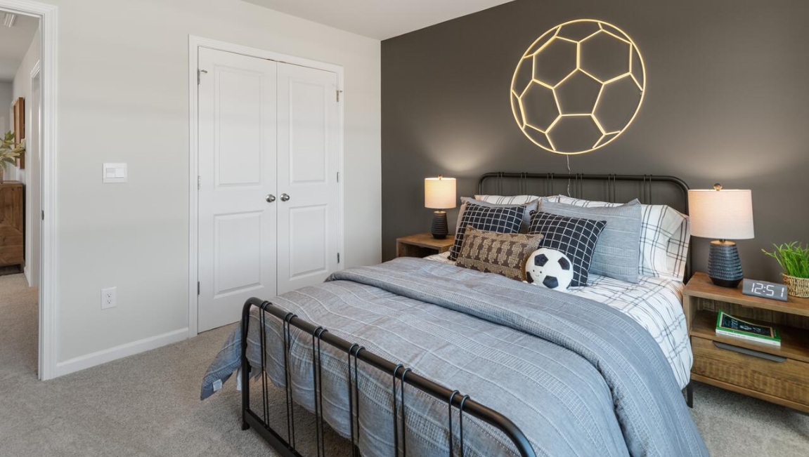 Upstairs there are 3 more bedrooms, a shared bathroom and a loft area, adding to the flexibility of the layout. For those in search of a contemporary townhome with a functional layout