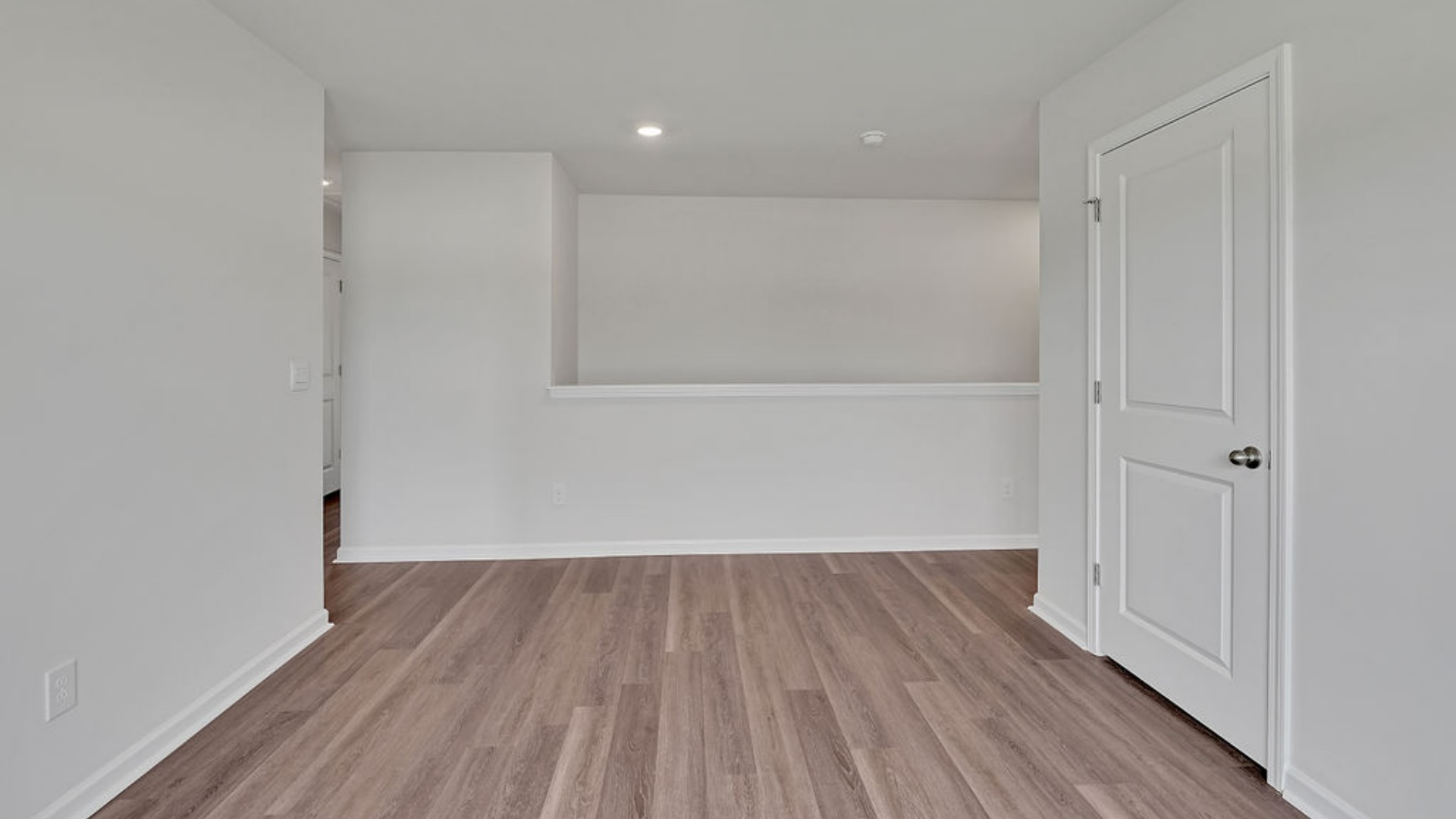 The Hayden Floorplan offers 2,511 square feet with 5 bedrooms, 3 full bathrooms. New Homes in Jacksonville NC. Smart Home Technology