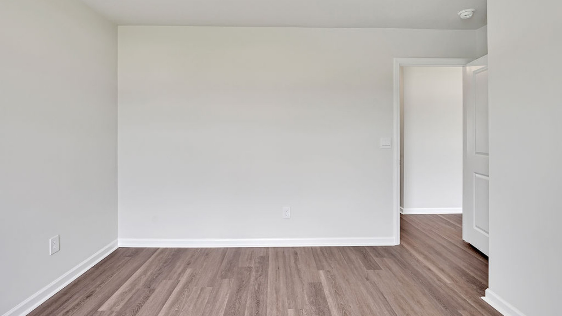 The Hayden Floorplan offers 2,511 square feet with 5 bedrooms, 3 full bathrooms. New Homes in Jacksonville NC. Smart Home Technology