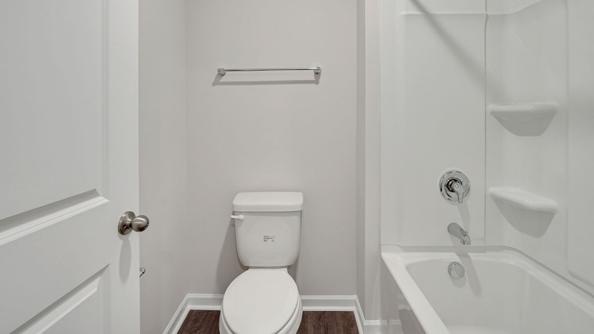 The Hayden Floorplan offers 2,511 square feet with 5 bedrooms, 3 full bathrooms. New Homes in Jacksonville NC. Smart Home Technology