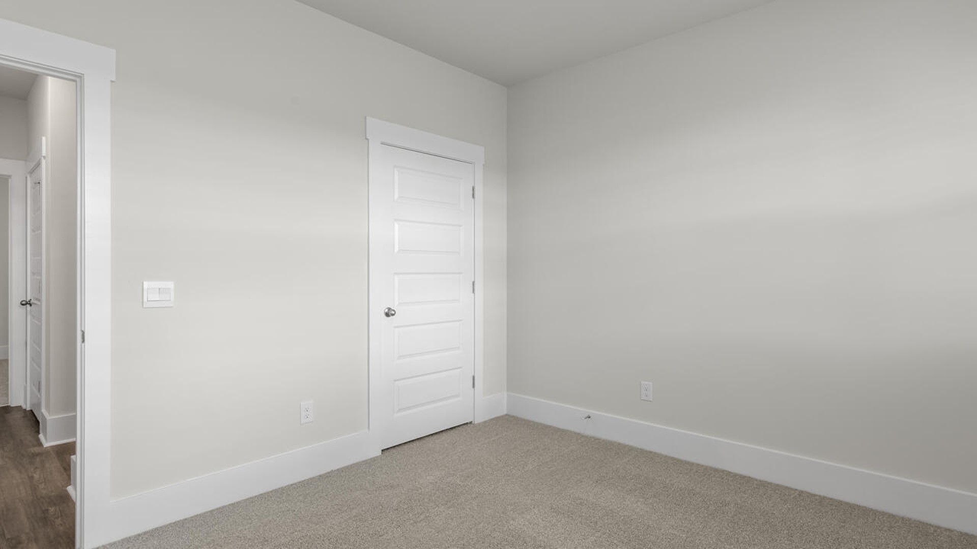 Also, enjoy a split bedroom layout with the remaining two bedrooms can be found towards the front of the home. In every bedroom you’ll have carpeted floors and a closet in each room.