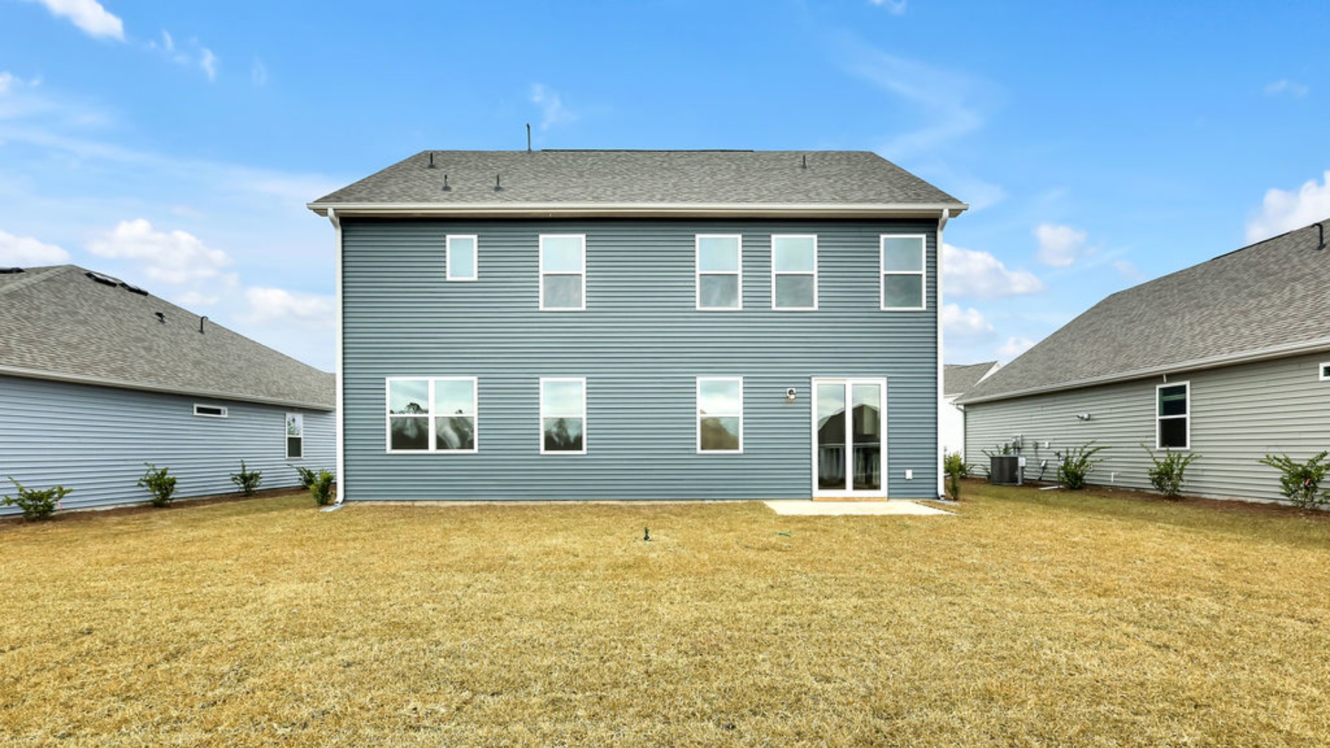 Also located upstairs you'll find a generous bonus room that can be used in a variety of ways as well as 2 other bedrooms! Enjoy the patio perfect for entertaining and enjoying the Carolina nights.