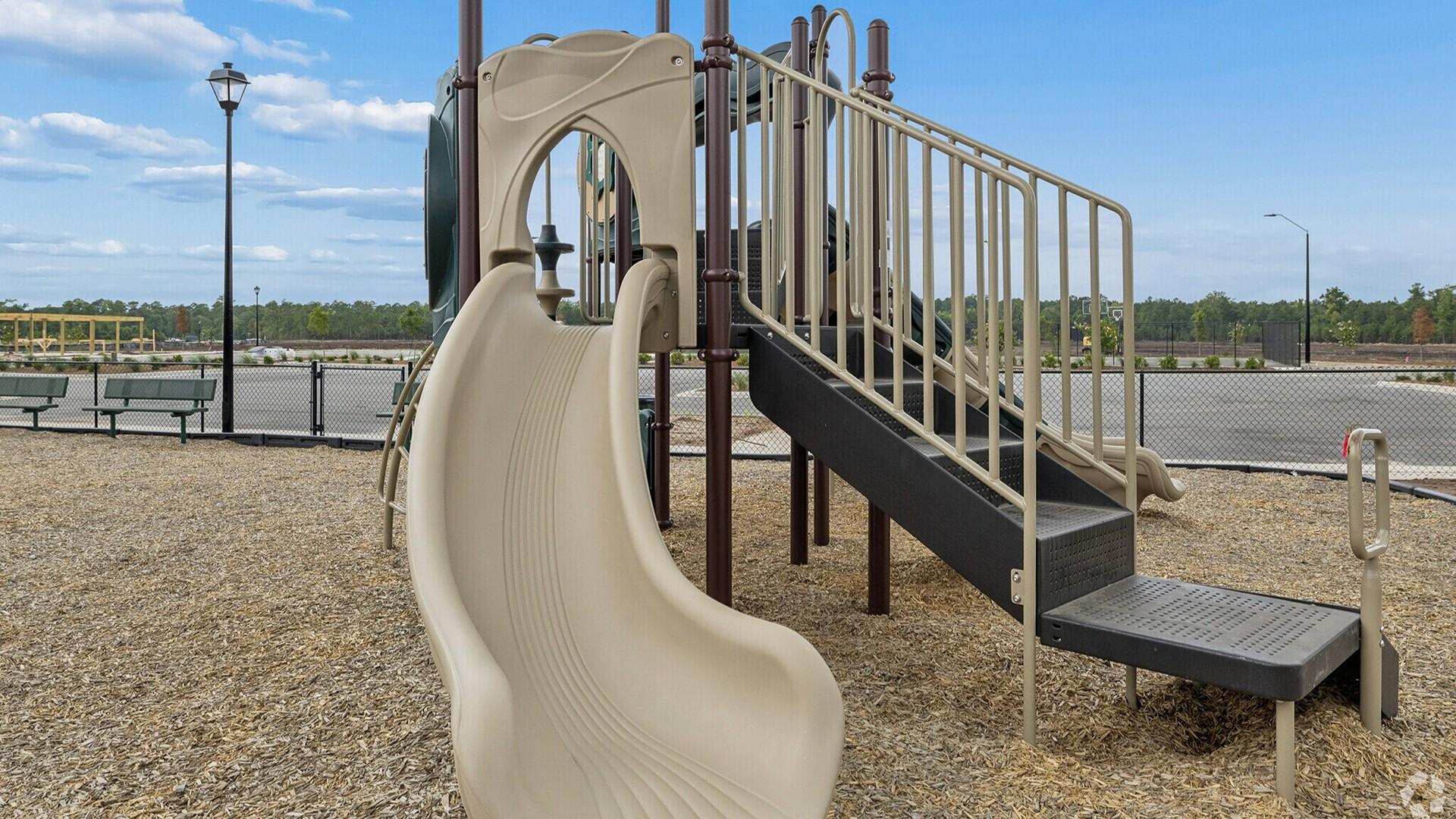 From the pavilion, swimming pool, hot tub, fire pits, sport court, sand volleyball and recreation field, Cedar Hill Landing has everything you need to live your best life.