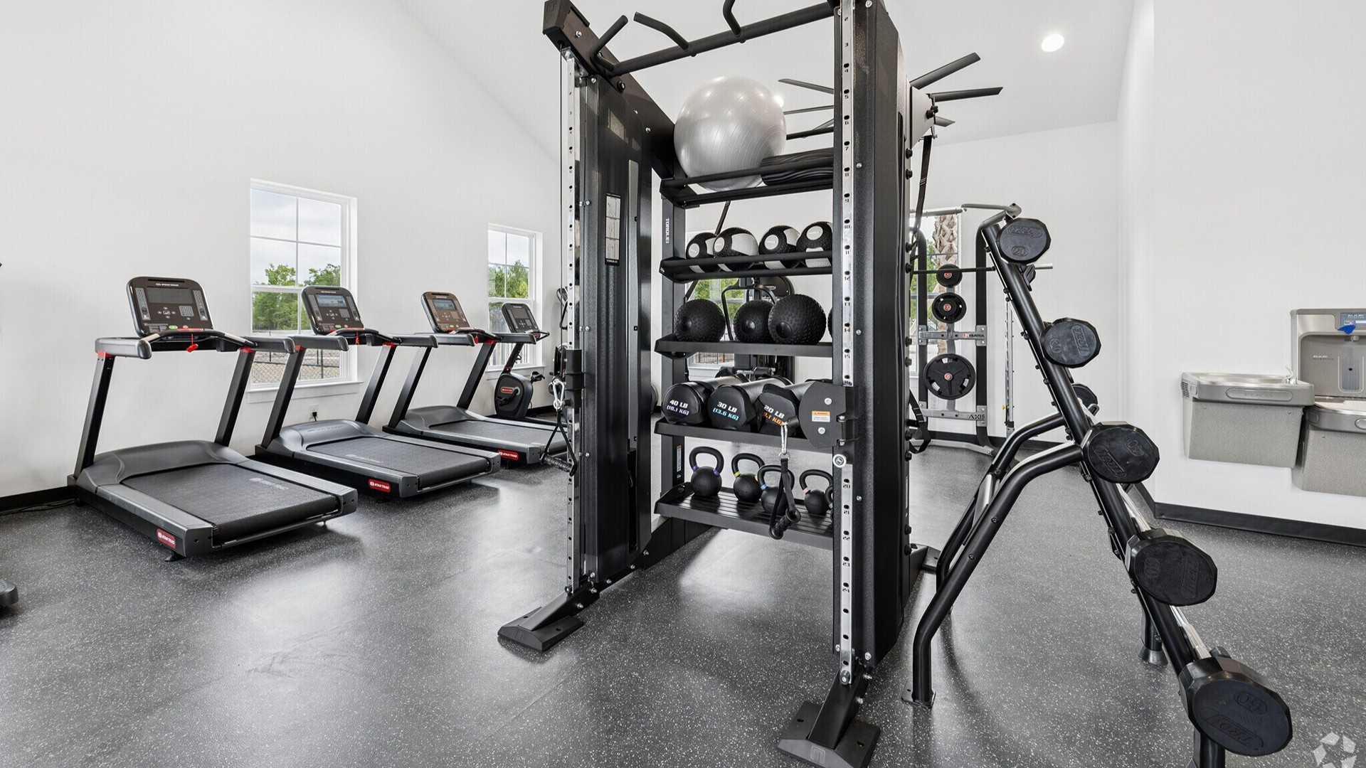 From the pavilion, swimming pool, hot tub, fire pits, sport court, sand volleyball and recreation field, Cedar Hill Landing has everything you need to live your best life.