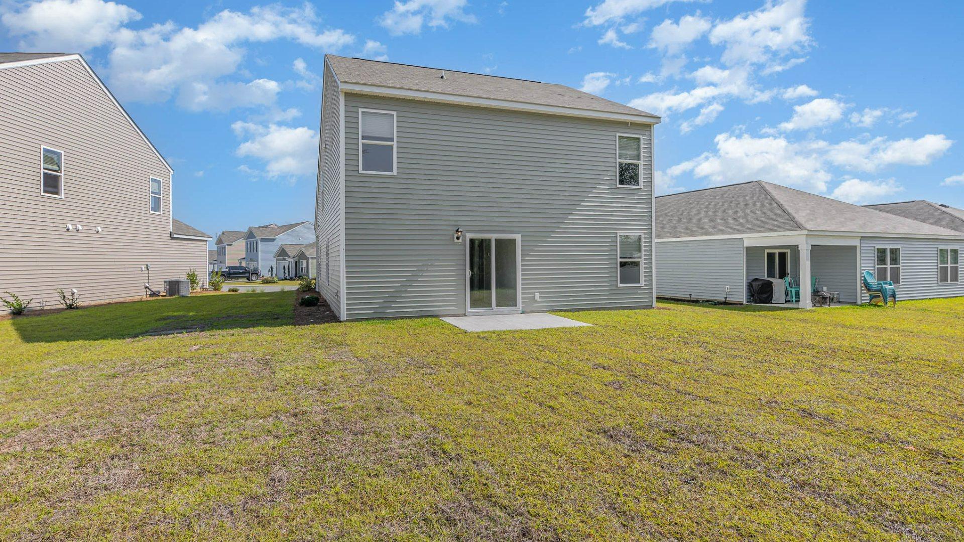 New Homes in Leland NC. The Wren is a two-story floorplan with ample living space featuring an open concept first floor with a large island overlooking the dining area and family room. The primary bedroom suite and laundry room are conveniently located on the first floor, as well.