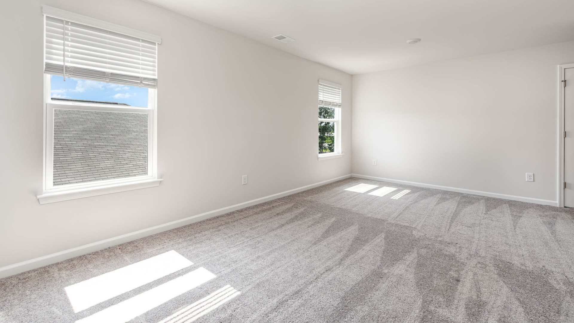 New Homes in Leland NC. The Wren is a two-story floorplan with ample living space featuring an open concept first floor with a large island overlooking the dining area and family room. The primary bedroom suite and laundry room are conveniently located on the first floor, as well.