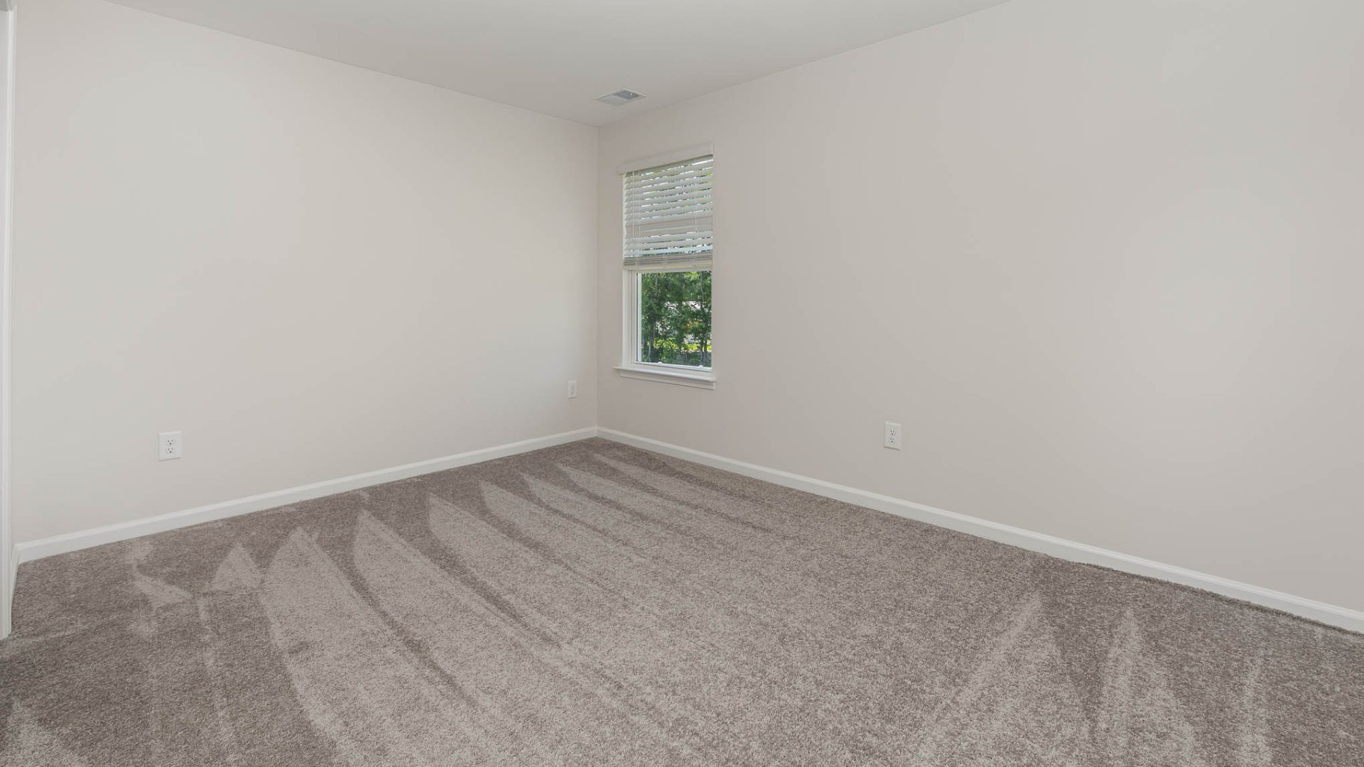 New Homes in Leland NC. The Wren is a two-story floorplan with ample living space featuring an open concept first floor with a large island overlooking the dining area and family room. The primary bedroom suite and laundry room are conveniently located on the first floor, as well.