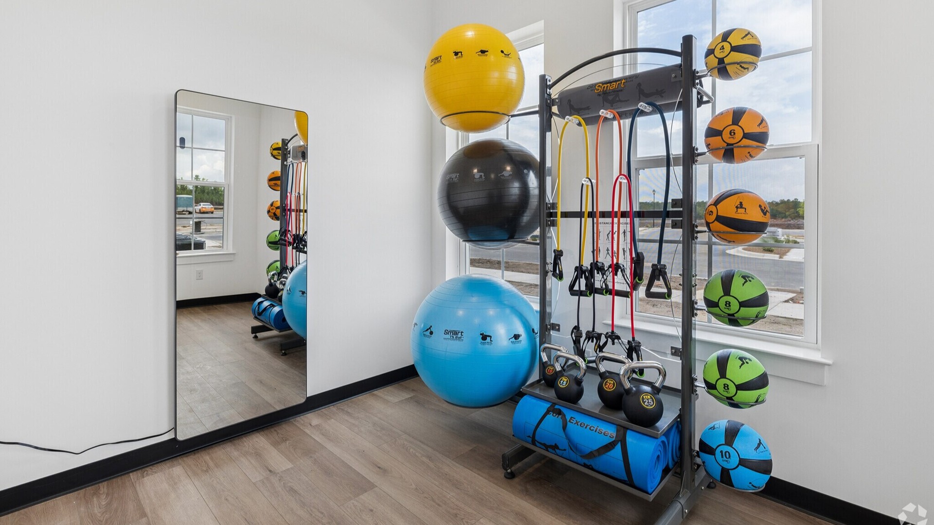 From the pavilion, swimming pool, hot tub, fire pits, sport court, sand volleyball and recreation field, Cedar Hill Landing has everything you need to live your best life.