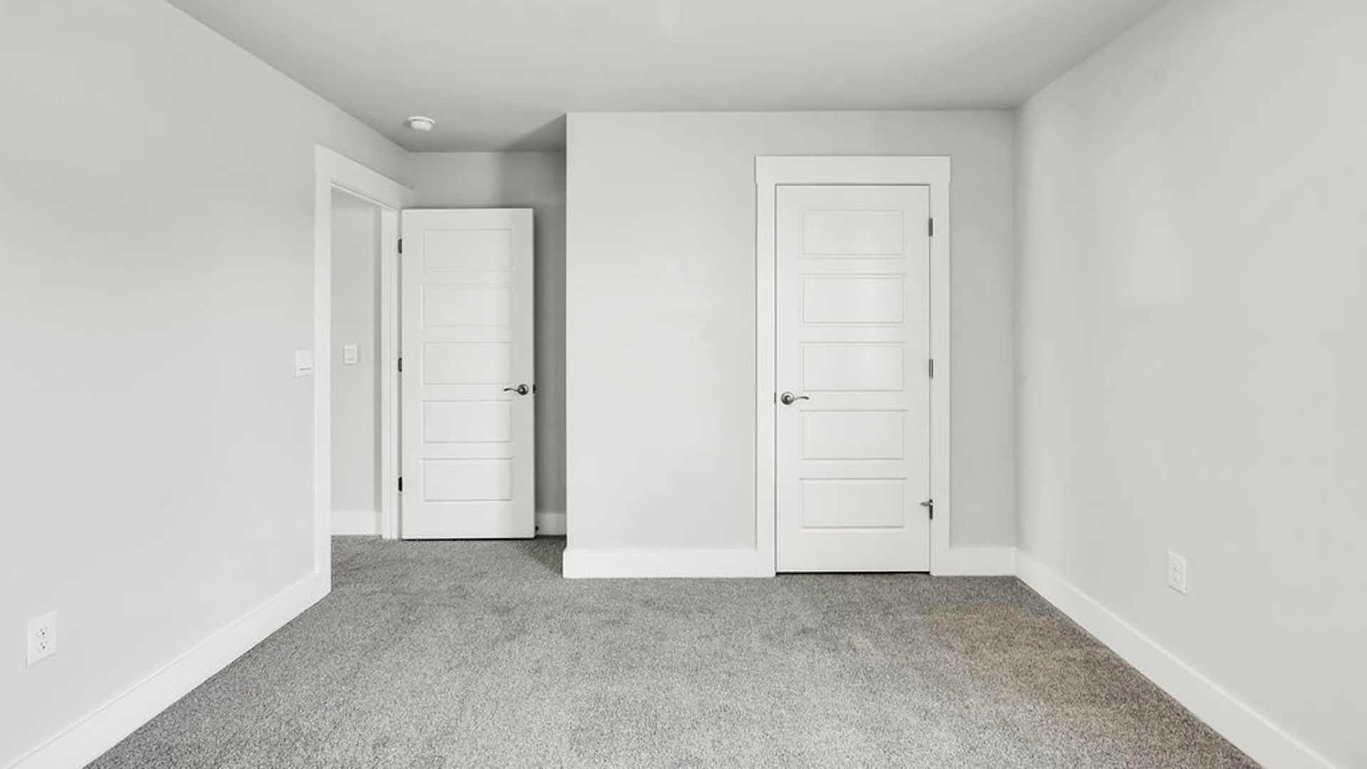 The upstairs provides an additional open living room. The second floor is spacious and includes four additional bedrooms and a convenient laundry room. With its expansive layout and modern amenities, the Elle is perfect for those seeking room to spread out in a versatile and functional home.