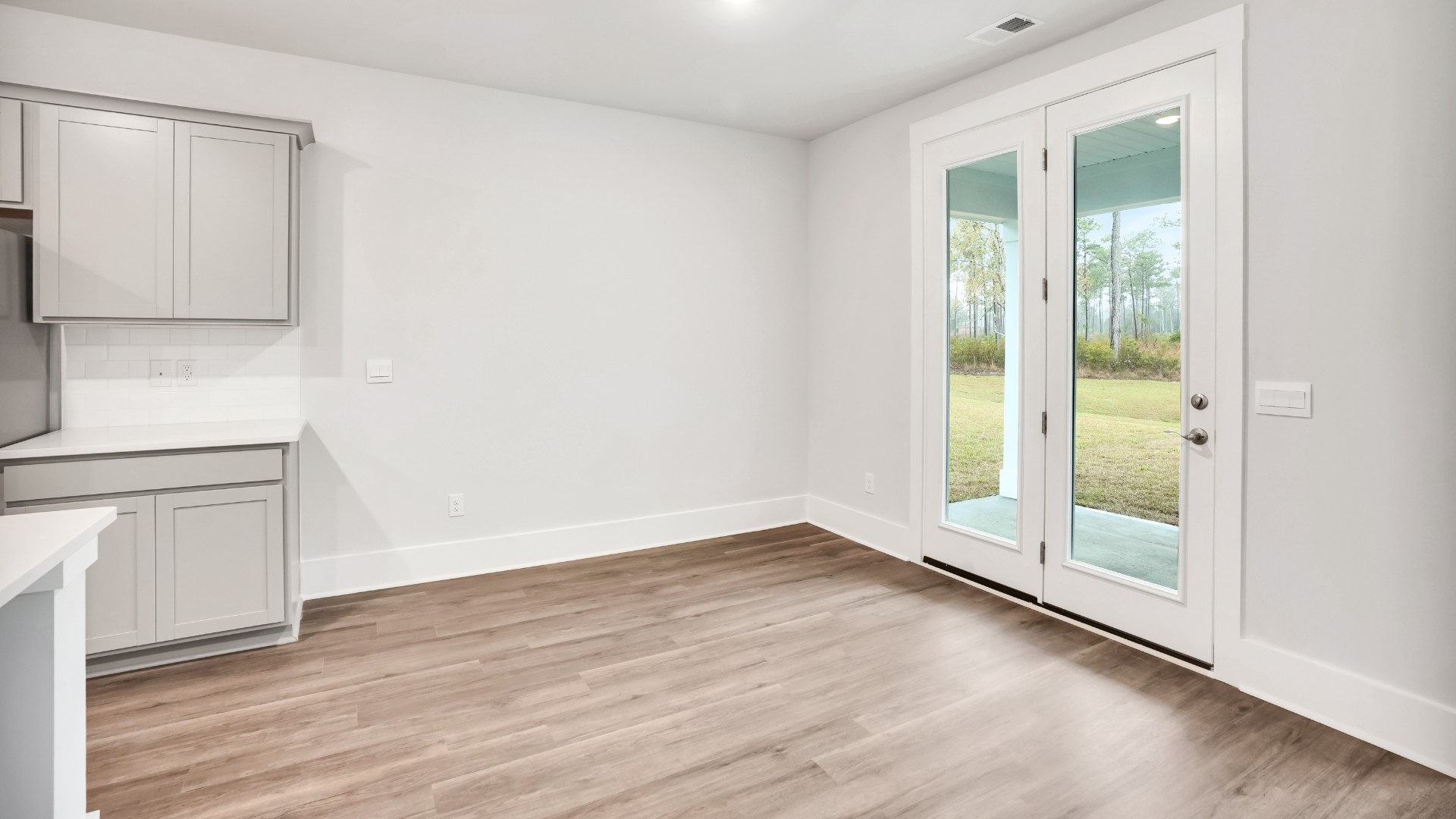 This single-story home offers a charming and functional design, perfect for those seeking comfortable and accessible living space. The Claiborne is a spacious and modern single-story home. This home offers three bedrooms, two bathrooms and a three-car garage.