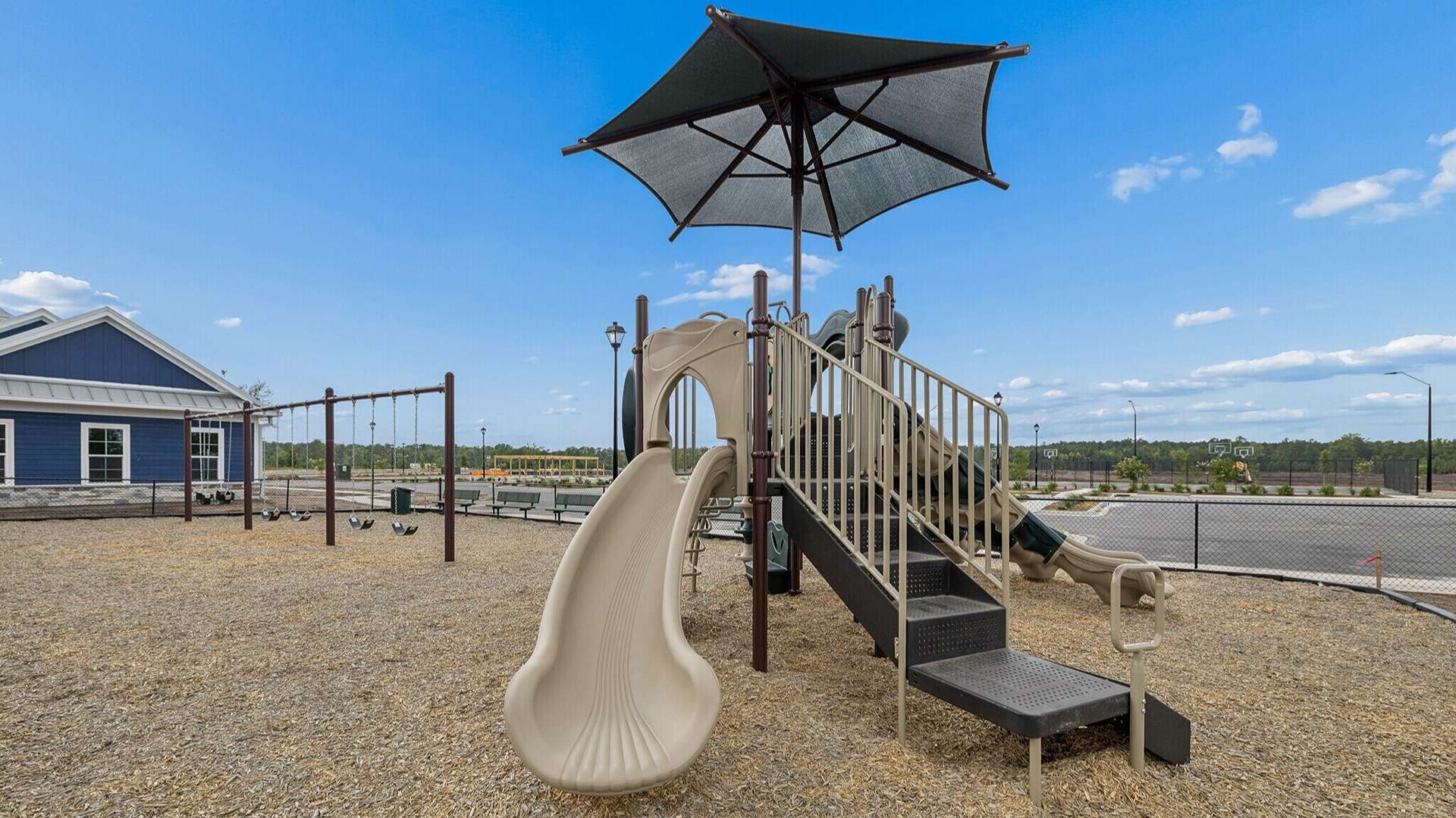 From the pavilion, swimming pool, hot tub, fire pits, sport court, sand volleyball and recreation field, Cedar Hill Landing has everything you need to live your best life.