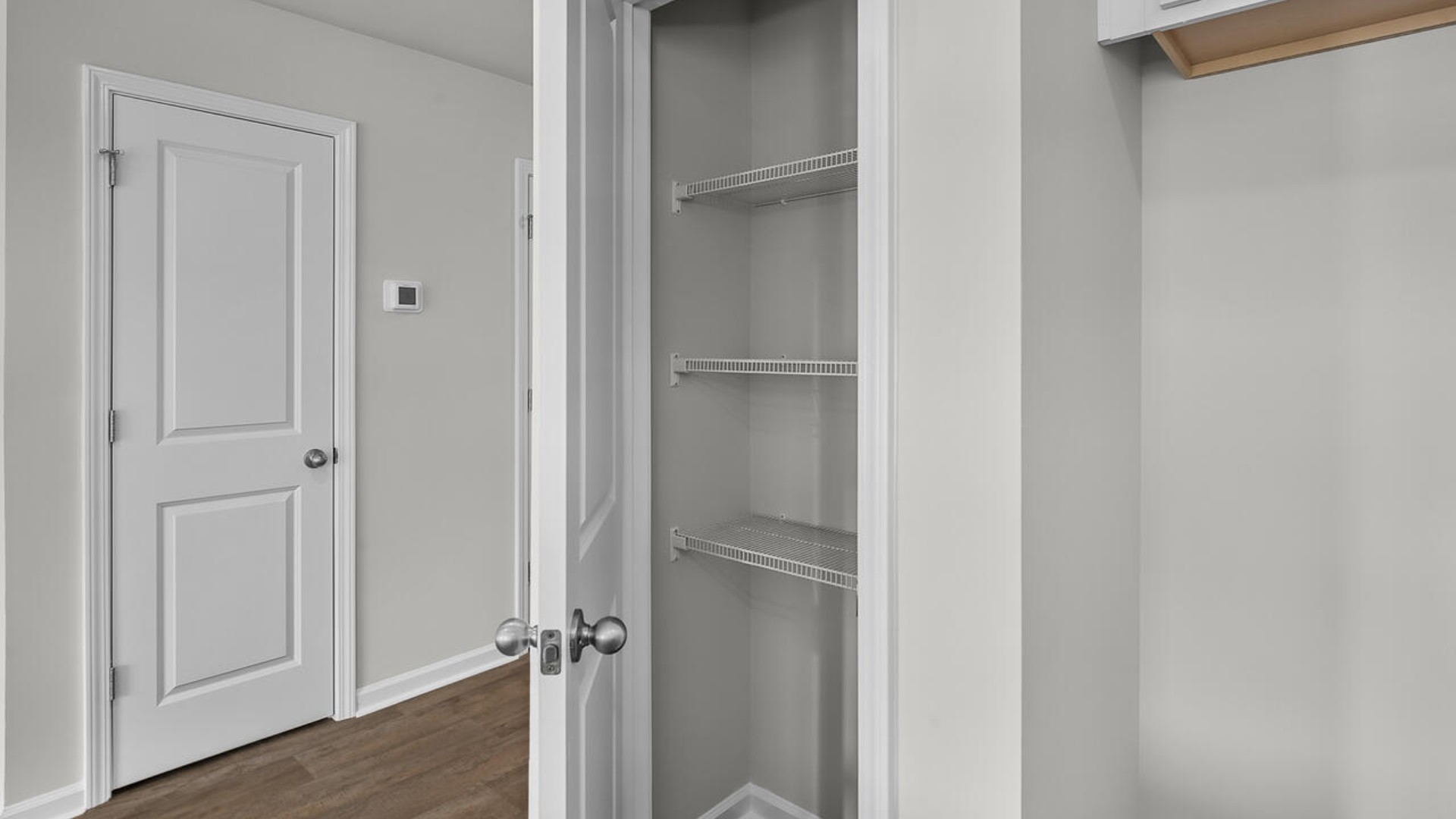 Step inside and discover a bright and airy open floor plan designed for both relaxing and entertaining. The kitchen is a showstopper with granite countertops, stainless steel appliances that are as durable as they are dazzling.