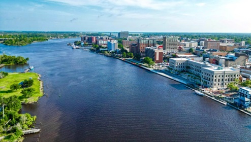 For those interested in shopping, there are various options to explore, such as the Leland shopping hub or The Villages Town Center, both easily accessible from our community.