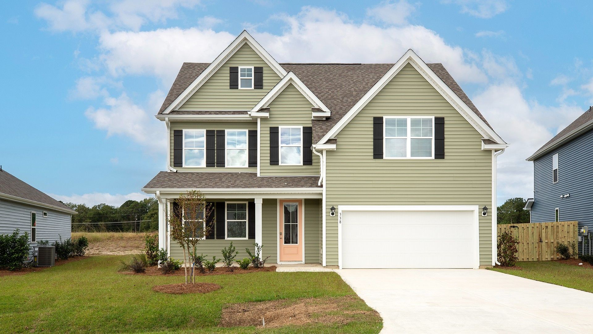The Forrester plan is a 4 bedroom, 3 bath, 2,643 sq ft gracious home perfect for beach living and entertaining. Located in our Preserve at Tidewater Community in Sneads Ferry, North Carolina.