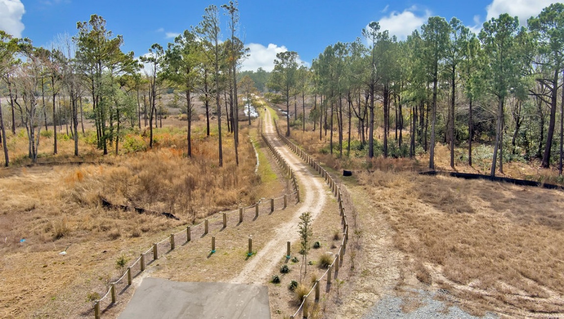 Homeowners will feel like they're on vacation when they splash in the elegant neighborhood swimming pool, lounge on the spacious sundeck and prepare a delicious meal in the outdoor grilling kitchen.