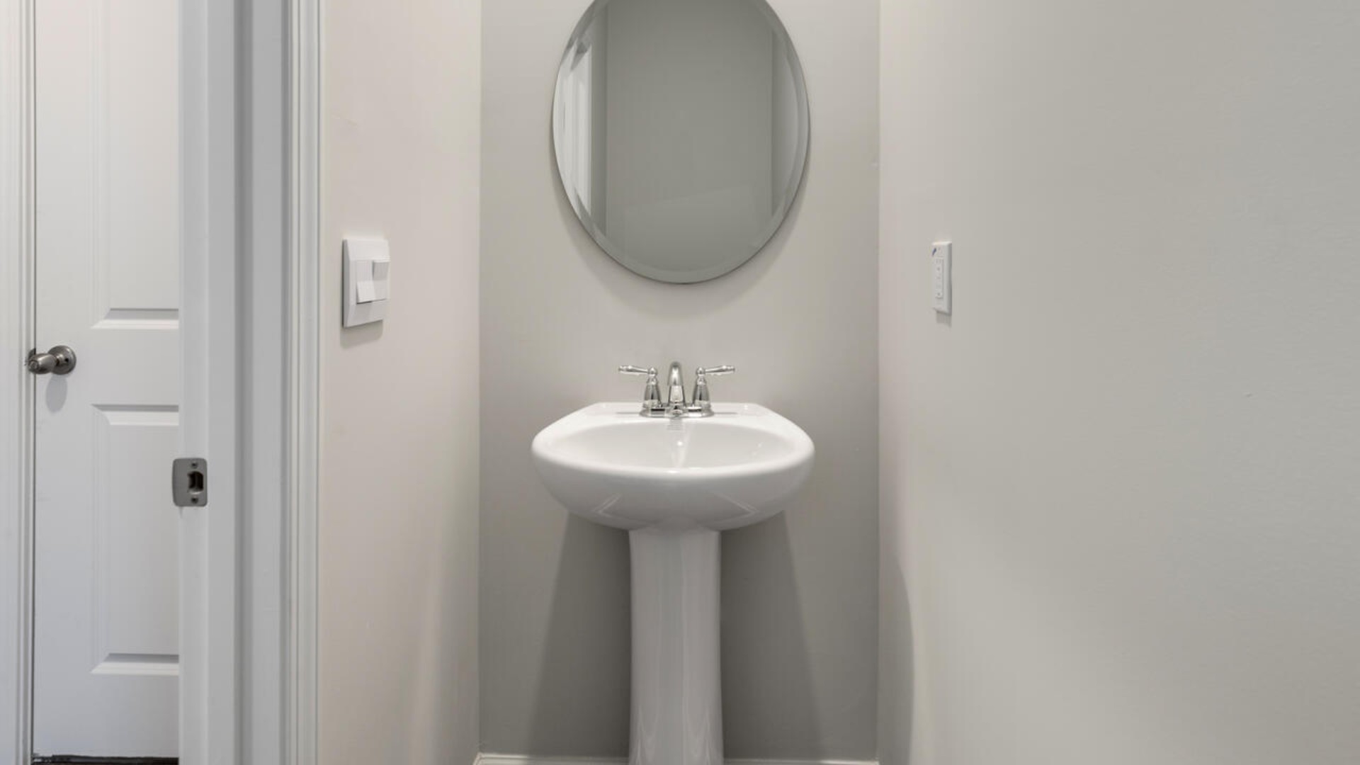 Upstairs you will find four more spacious bedrooms, two full bathrooms, and a great loft space. There are so many ways to customize this home to fit your needs!