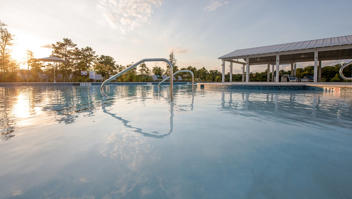 Residents will feel like they're on vacation when they splash in the elegant neighborhood swimming pool, lounge on the spacious sundeck and prepare a delicious meal in the outdoor grilling kitchen.