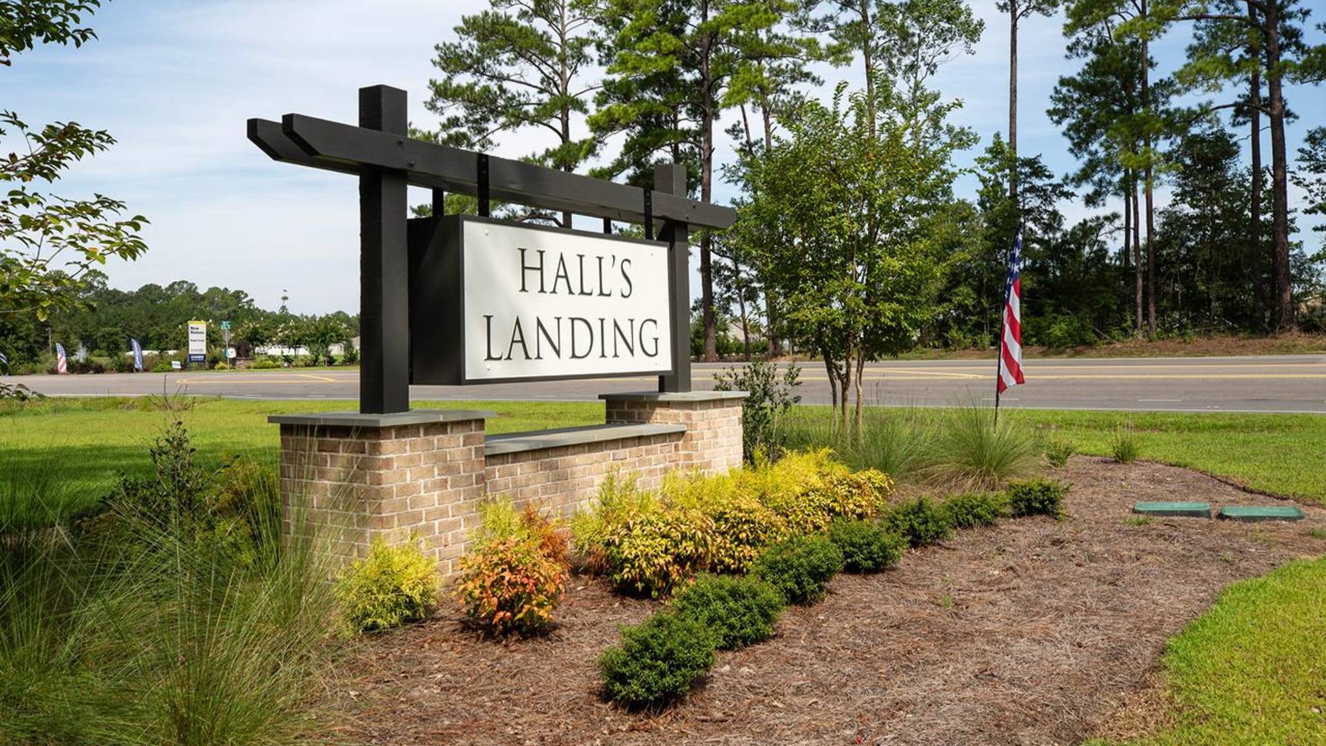 At the center of our neighborhood sits the beautifully manicured Halls Landing Park, an outdoor sanctuary tailored for connection, leisure, and active play. Whether you are looking to kickstart your morning with fresh air or unwind after a long day, the park serves as your personal neighborhood escap