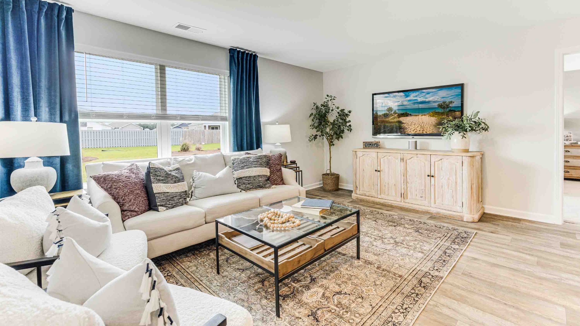 The Kerry floor plan offers 3 bedrooms, 2 baths, 1,476 sq ft of open living space and a 2-car garage. This home is located in Bolivia, NC in our Halls Creek community.