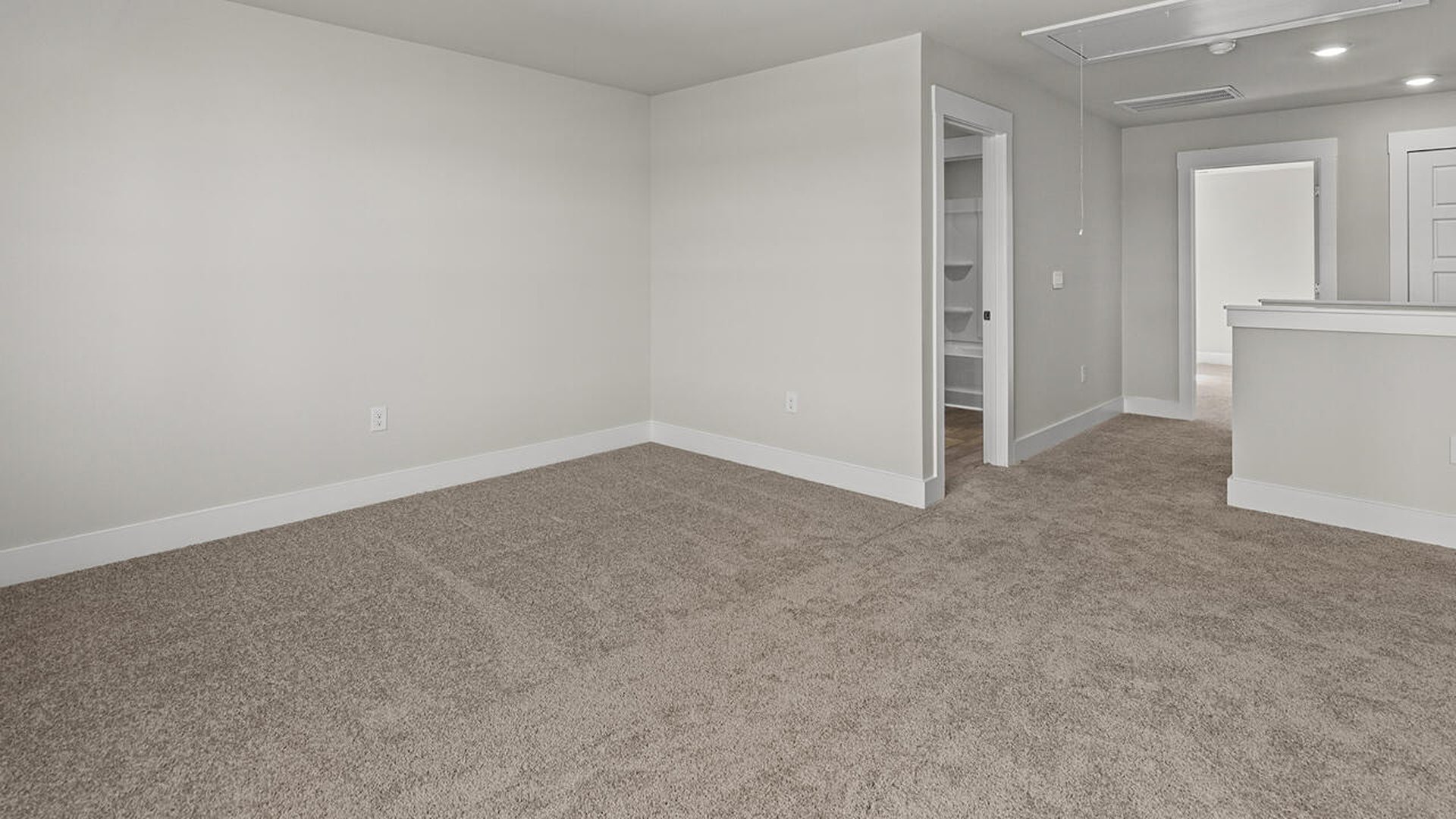 Upstairs, you will find three additional bedrooms and full bathroom. In every bedroom you’ll have carpeted floors and a closet in each room