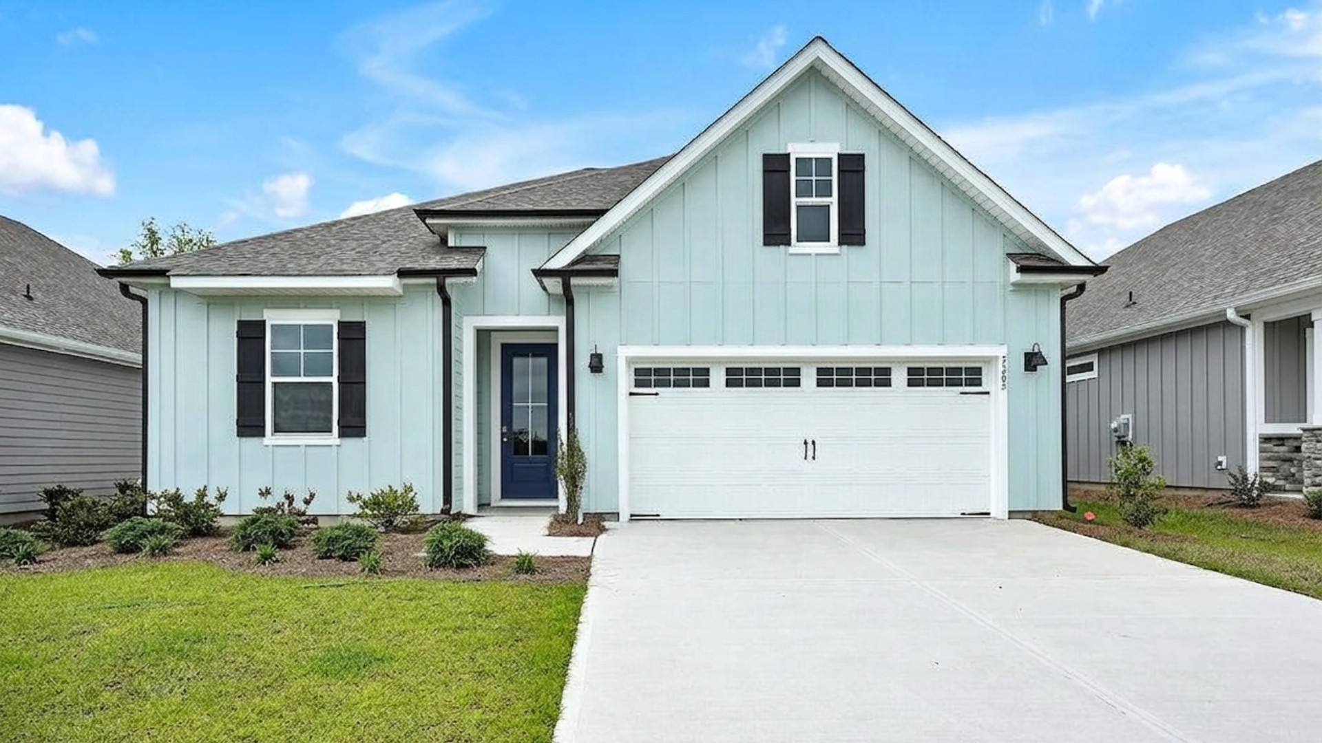 The Acadia is one of our ranch plans available to build in our Rolling Hills community in Bolivia, NC that offers 3 bedrooms, 3 bathrooms, 1,618 of living space and a 2-car garage. There is an upstairs bonus room and full bathroom. This floorplan has so much to offer future homeowners!