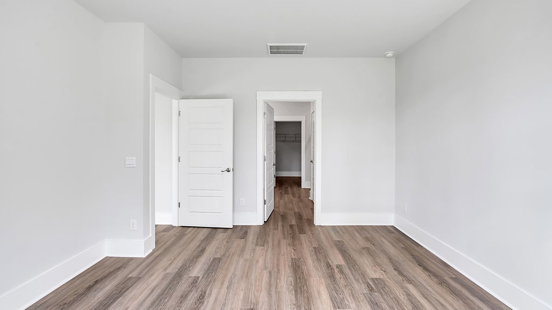 You will also enjoy a split bedroom layout. The 2nd bedroom can be found towards the front of the home along with the 2nd full bathroom.