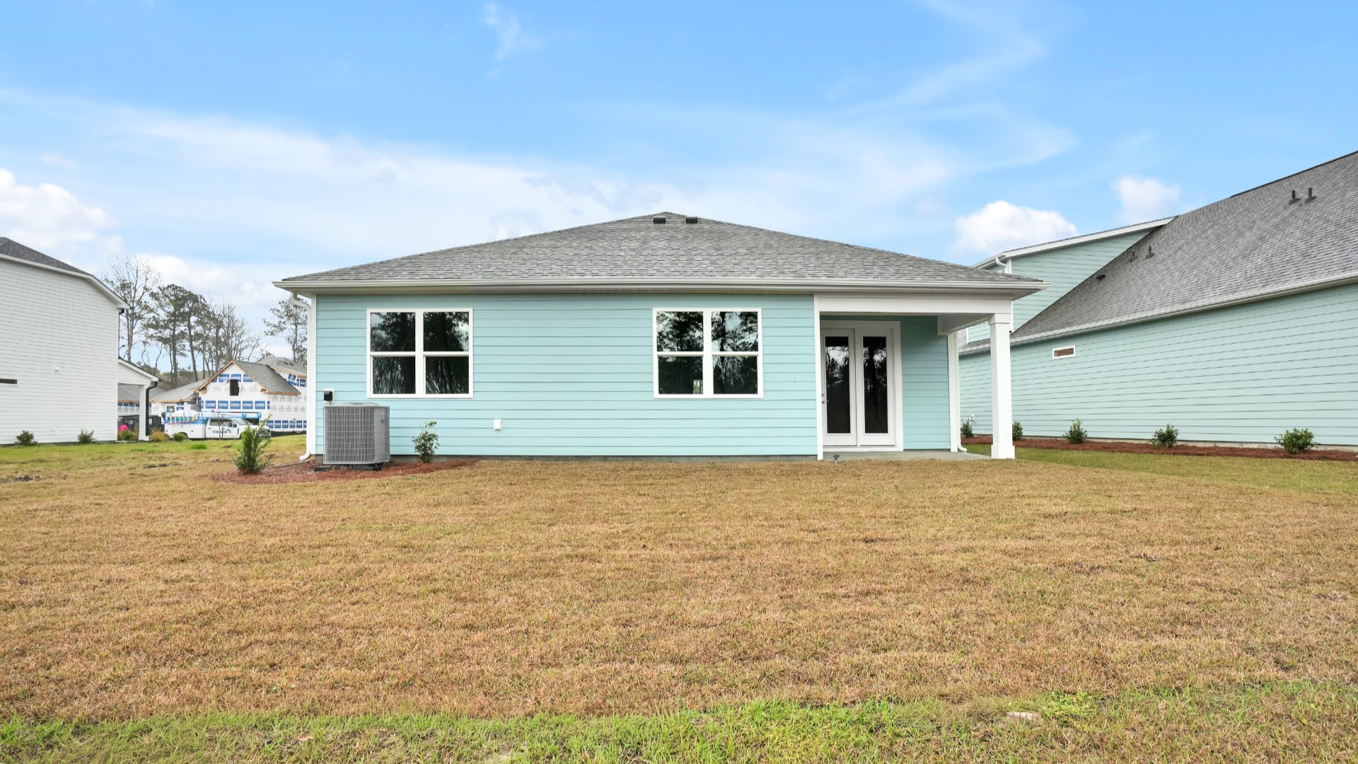 Outback is a covered porch that offers endless possibilities for hosting gatherings, enjoying the fresh air, or simply unwinding after a long day.