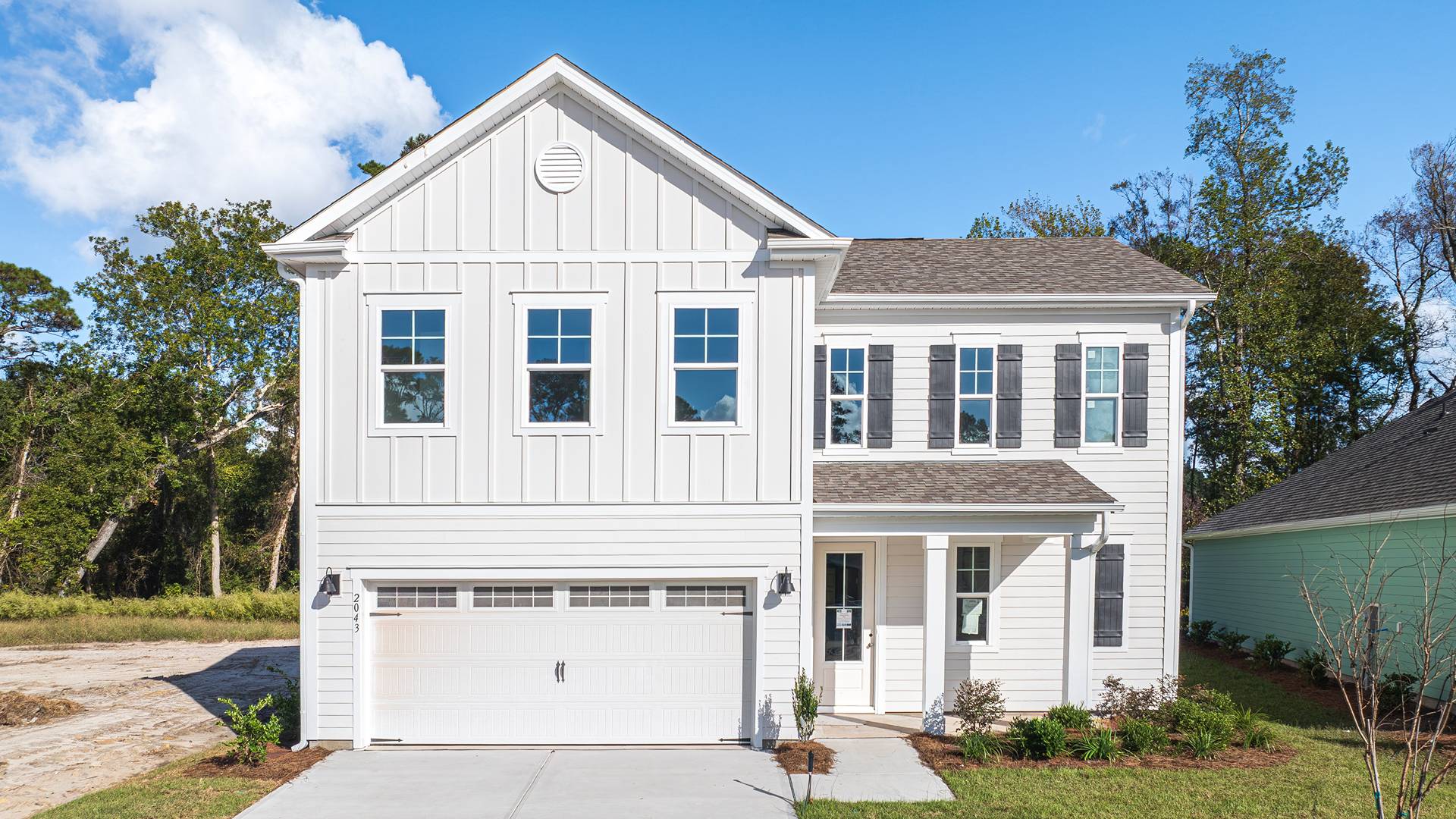The Belfort floorplan is a 4 bedroom, 2.5 bath, 2,271 sq ft of open concept living space perfect for any stage of life. This plan is in Bolivia, North Carolina in our Rolling Hills community.