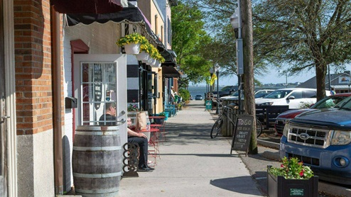 Situated in the heart of South Brunswick County, this rapidly expanding area lies just south of Wilmington, drawing people who appreciate a rural small-town vibe.