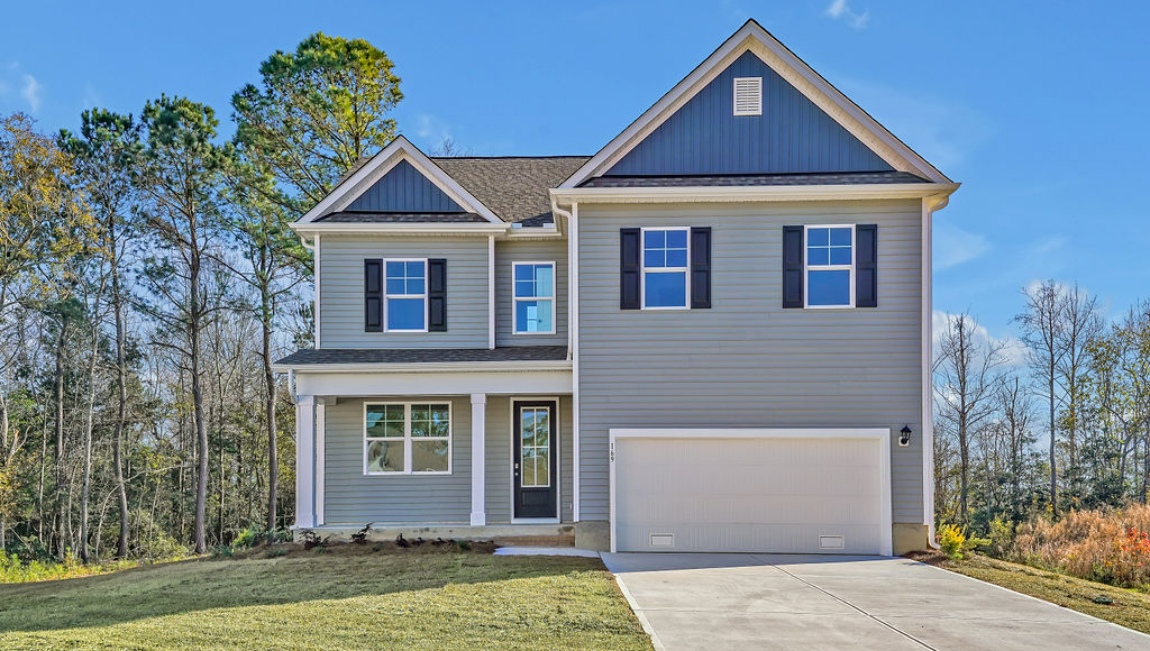 Homes in Leland NC. Grayson Park. The Glynn floorplan works wonders for a functional family that requires 4 bedrooms, 2.5 bath, a flex room, and all the space and storage in between this 2350 sq. ft floorplan.