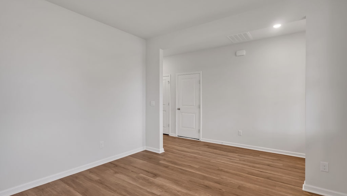 Homes in Leland NC. Grayson Park. The Glynn floorplan works wonders for a functional family that requires 4 bedrooms, 2.5 bath, a flex room, and all the space and storage in between this 2350 sq. ft floorplan.