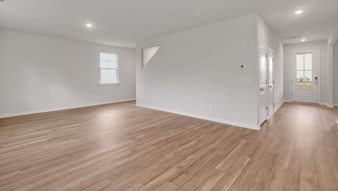 Homes in Leland NC. Grayson Park. The Glynn floorplan works wonders for a functional family that requires 4 bedrooms, 2.5 bath, a flex room, and all the space and storage in between this 2350 sq. ft floorplan.