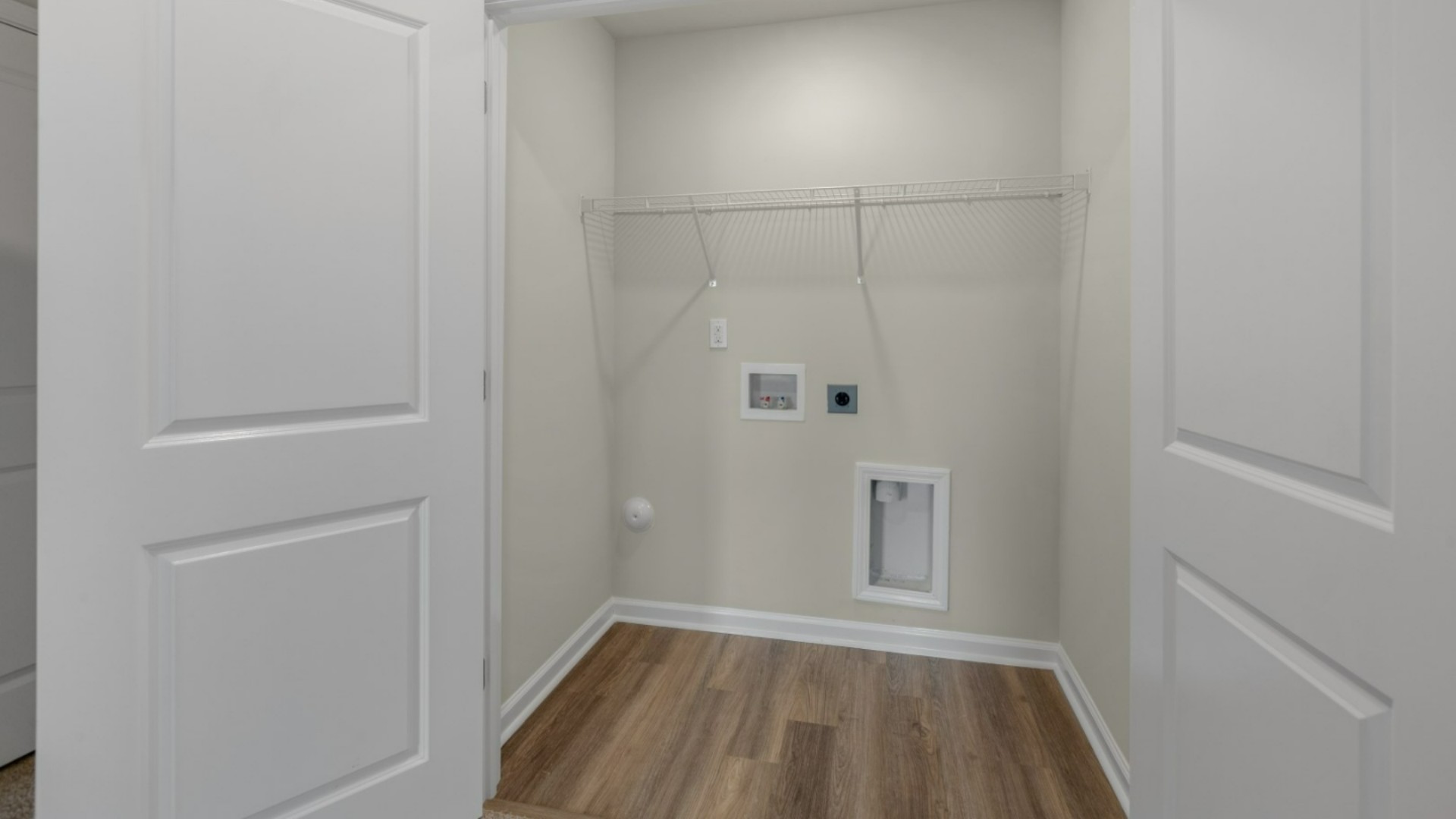 New Homes in Leland NC. Townhomes. Grayson Park. The Pearson is a two-story townhome with 3 bedrooms, 2.5 Baths, and 1 car garage in a prime location