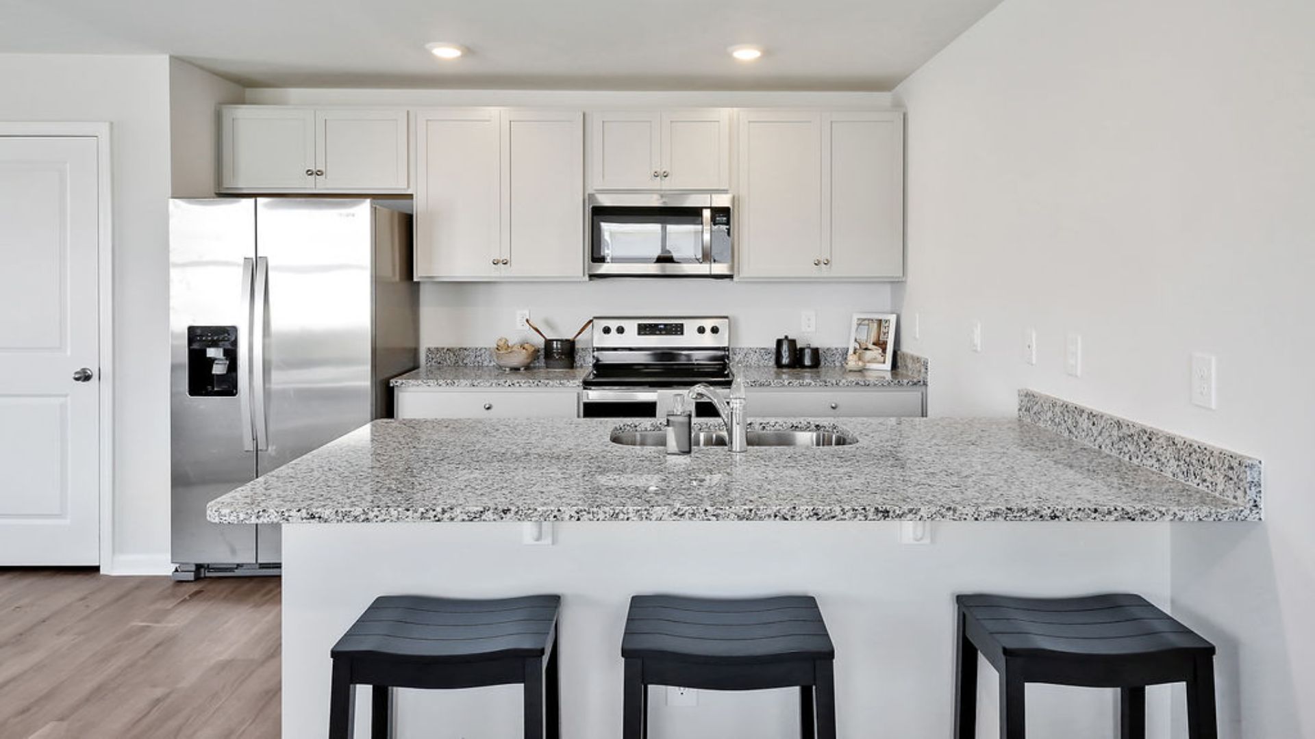 New Homes in Leland NC. Townhomes. Grayson Park. Welcome to the Mitchell! A two-story townhome with 4 bedrooms, 2.5 Baths, and 1 car garage in a prime location