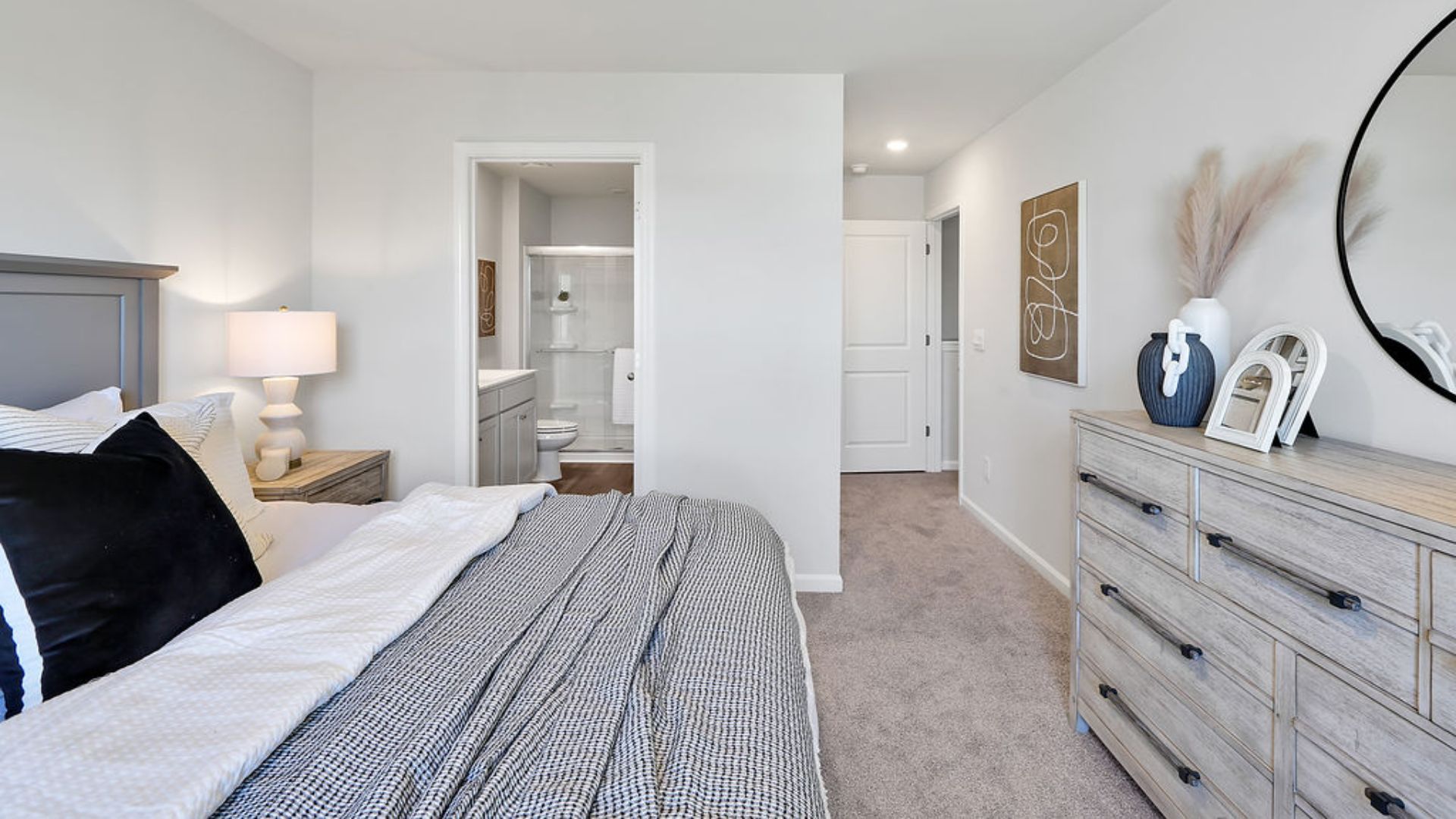 New Homes in Leland NC. Townhomes. Grayson Park. Welcome to the Mitchell! A two-story townhome with 4 bedrooms, 2.5 Baths, and 1 car garage in a prime location