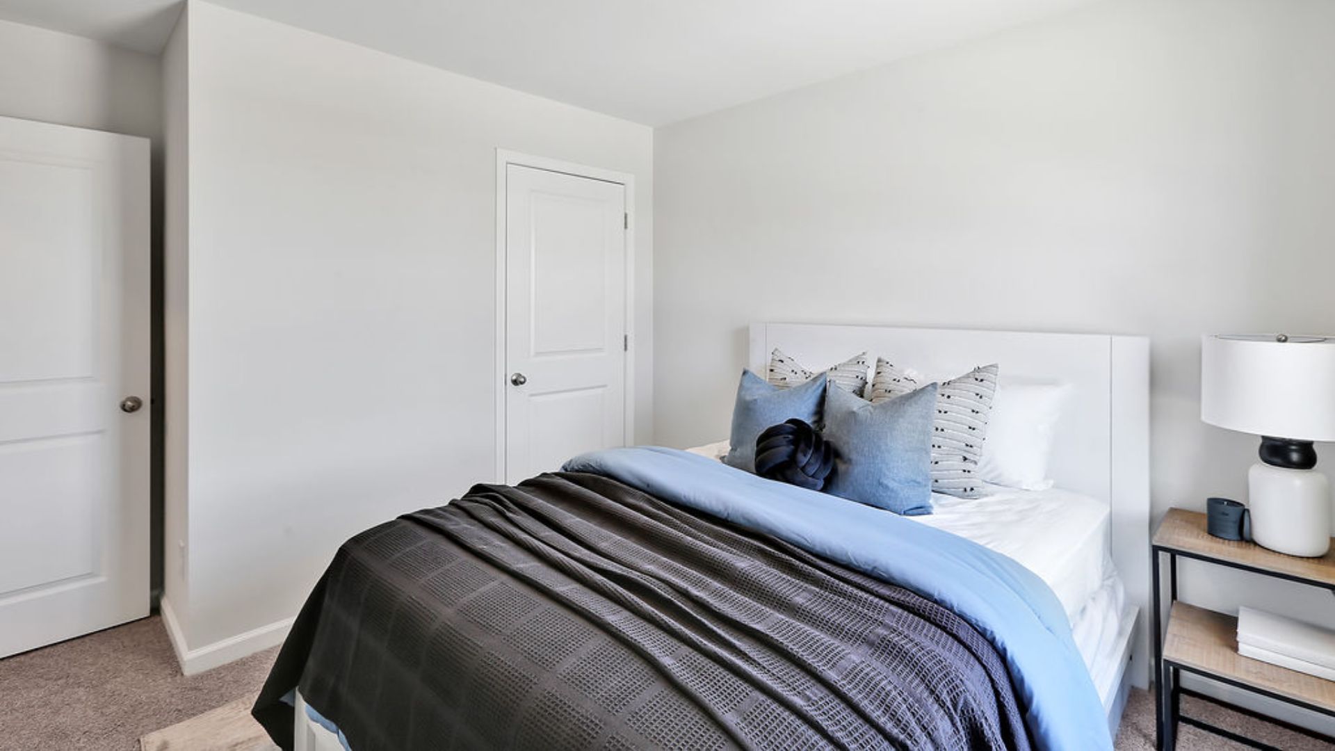 New Homes in Leland NC. Townhomes. Grayson Park. Welcome to the Mitchell! A two-story townhome with 4 bedrooms, 2.5 Baths, and 1 car garage in a prime location