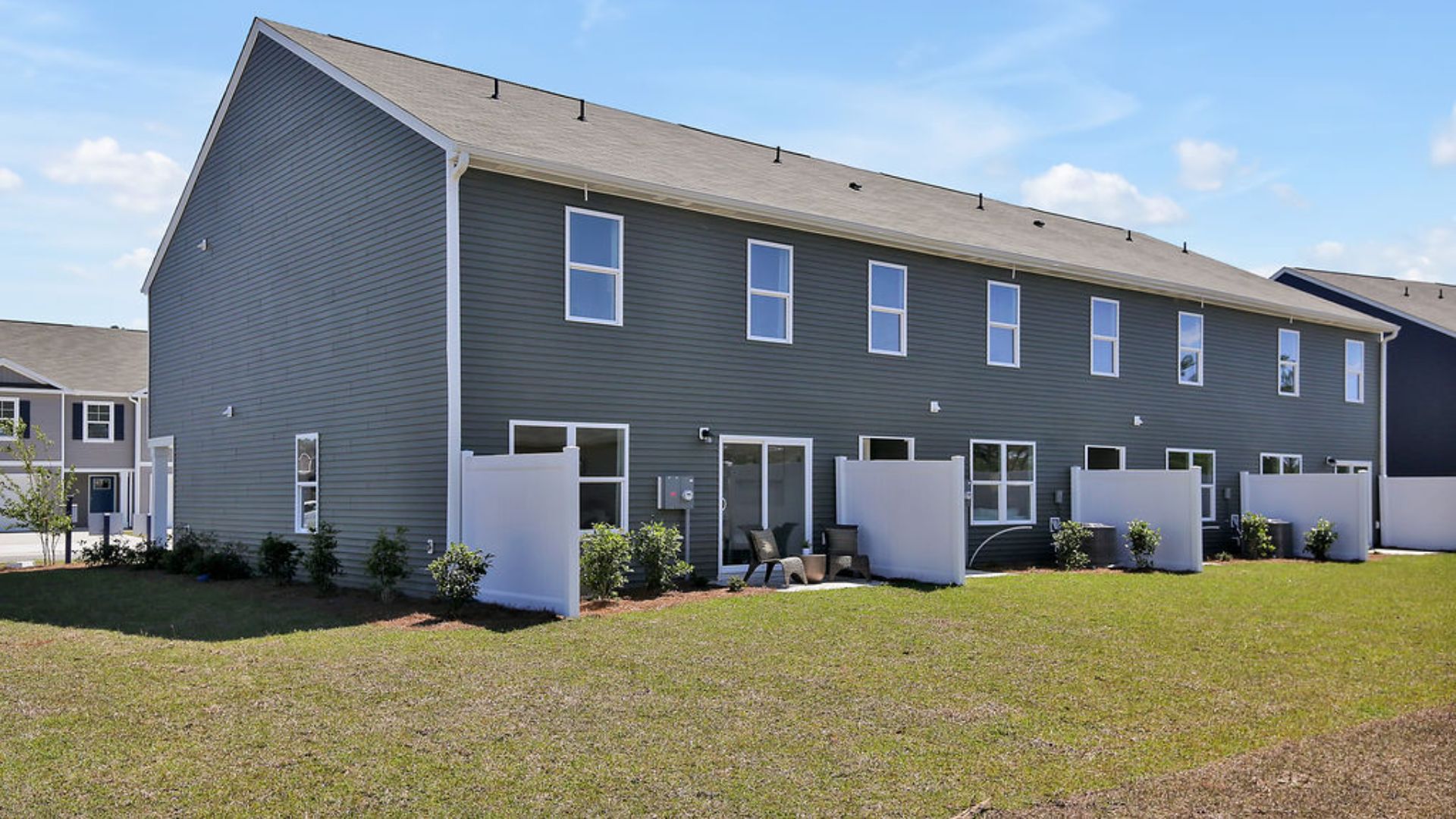 New Homes in Leland NC. Townhomes. Grayson Park. Welcome to the Mitchell! A two-story townhome with 4 bedrooms, 2.5 Baths, and 1 car garage in a prime location